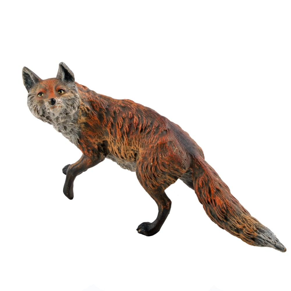 A late 19th to early 20th century Austrian cold painted bronze figure of a fox.

The fox is very well modelled, looking backwards over it's left hand shoulder.

The fox is in very good condition and well painted, it has no markings as to who