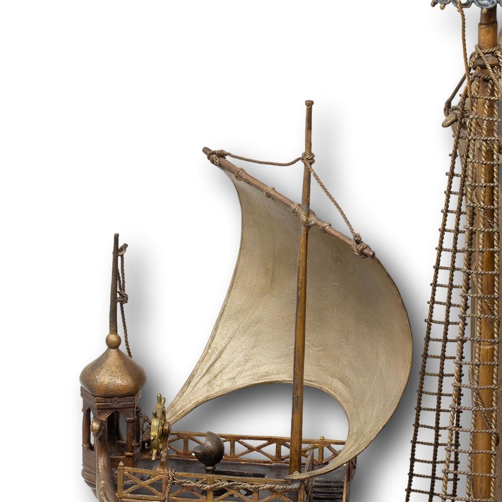 Sculpture autrichienne de Galleon en bronze peint à froid par Franz Xavier Bergman en vente 3