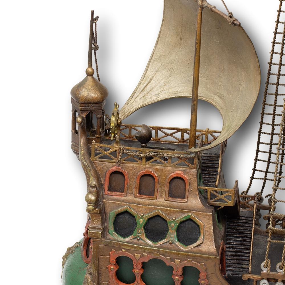 Sculpture autrichienne de Galleon en bronze peint à froid par Franz Xavier Bergman en vente 4