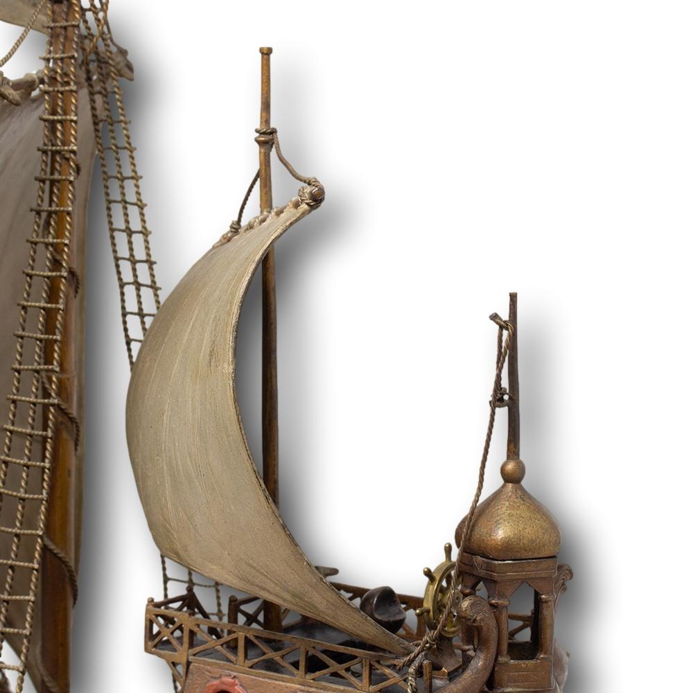 Sculpture autrichienne de Galleon en bronze peint à froid par Franz Xavier Bergman en vente 9