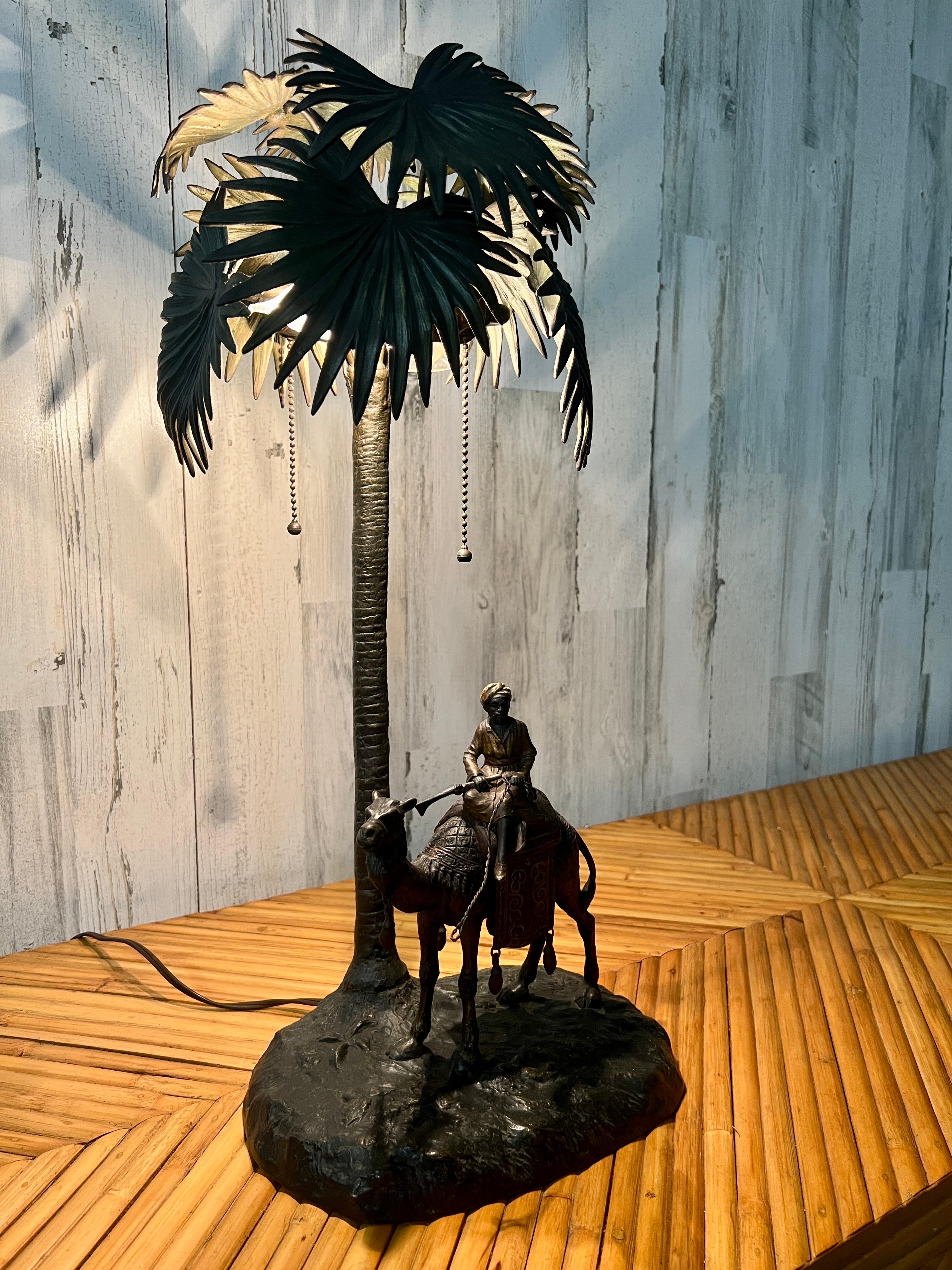 Österreichische orientalische Lampe aus kalt bemalter Bronze, Bergman zugeschrieben im Angebot 11
