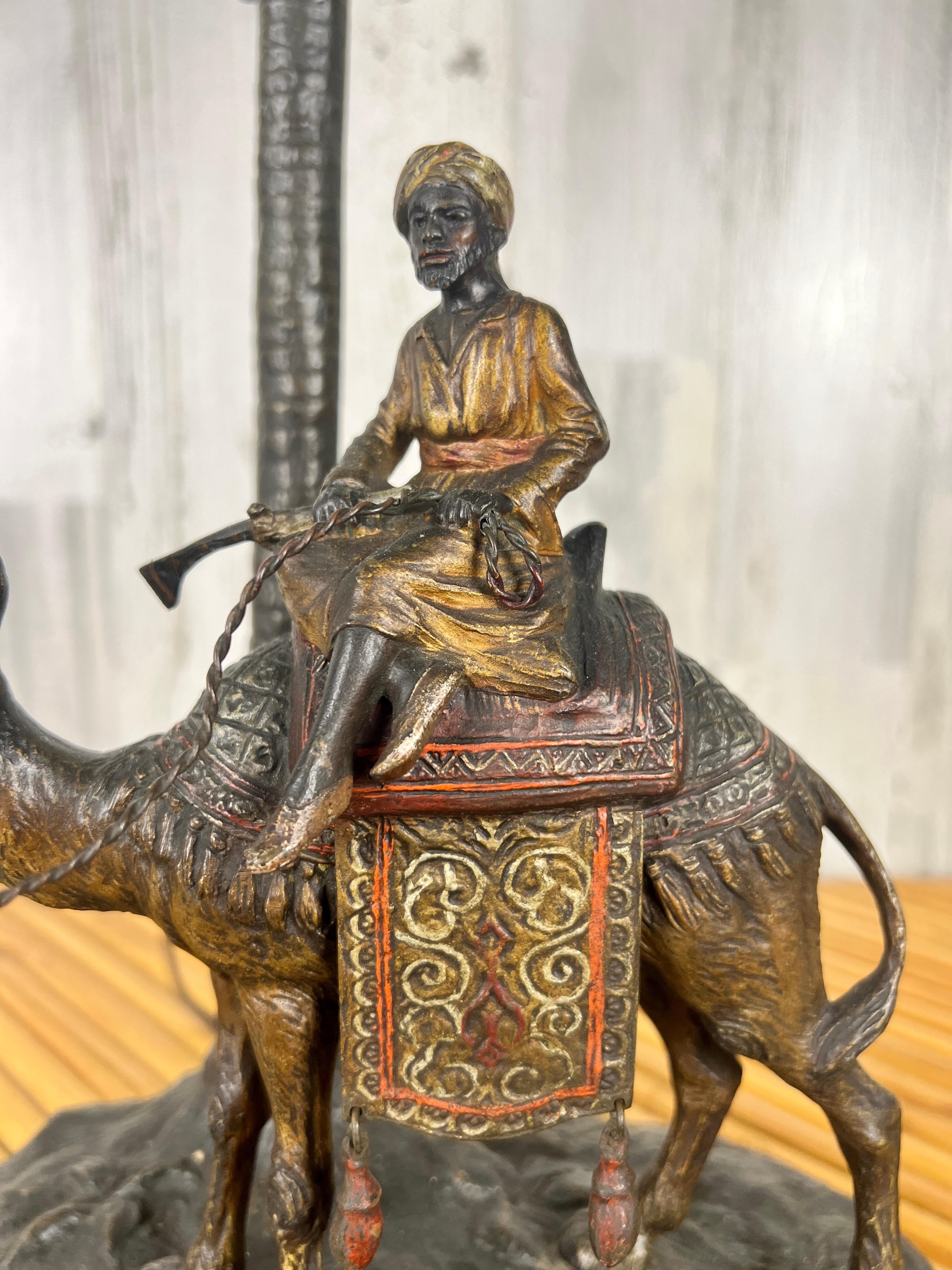 Austrian Cold Painted Bronze Orientalist Lamp Attributed to Bergman For Sale 1
