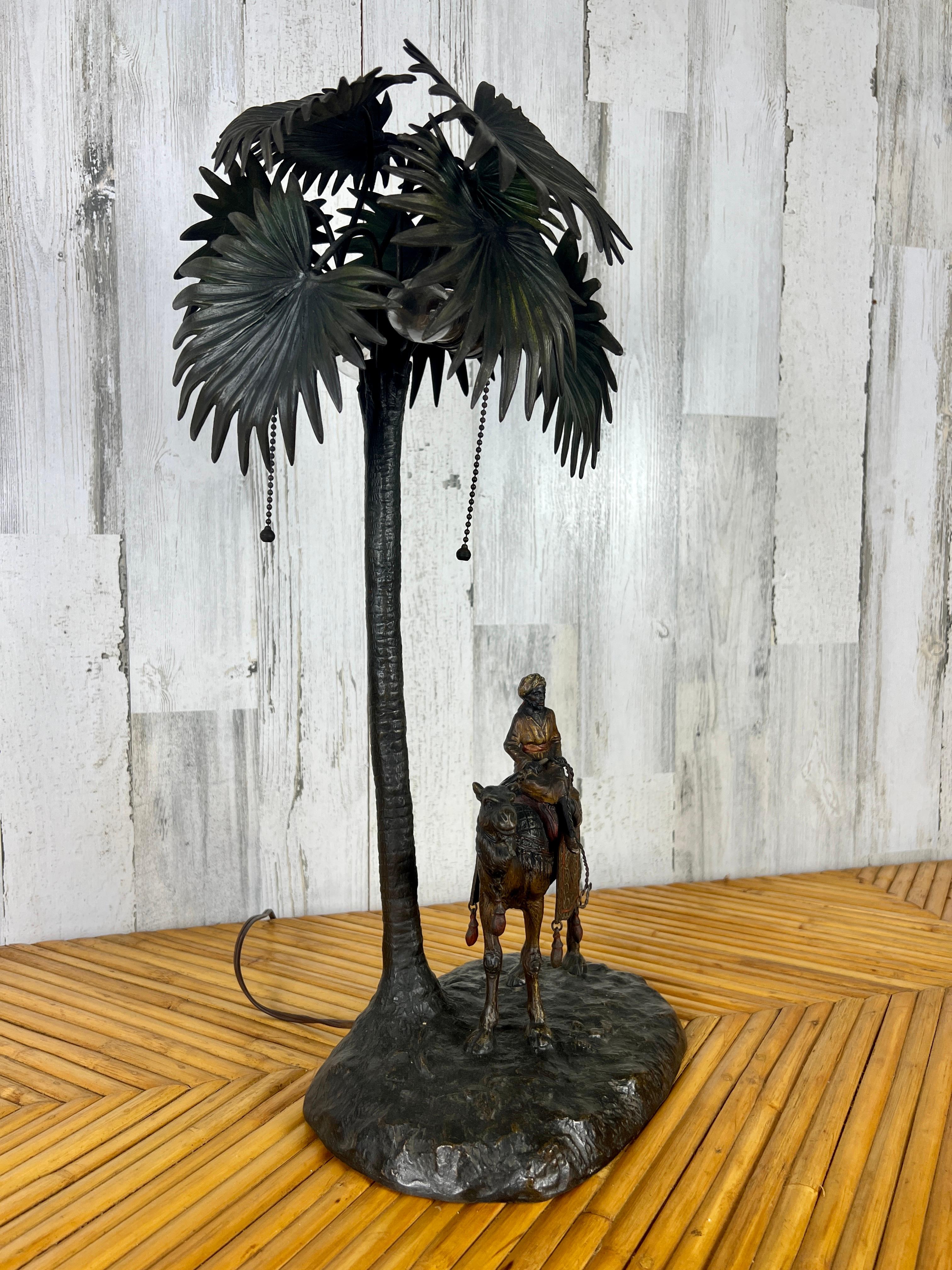 Austrian Cold Painted Bronze Orientalist Lamp Attributed to Bergman For Sale 2
