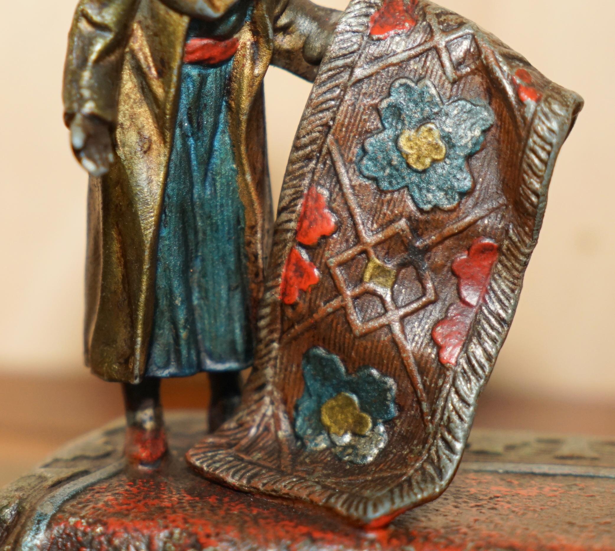 Hand-Crafted AUSTRIAN COLD PAINTED BRONZED CARPET SELLER INK STAND AFTER FRANZ BERGMAn For Sale