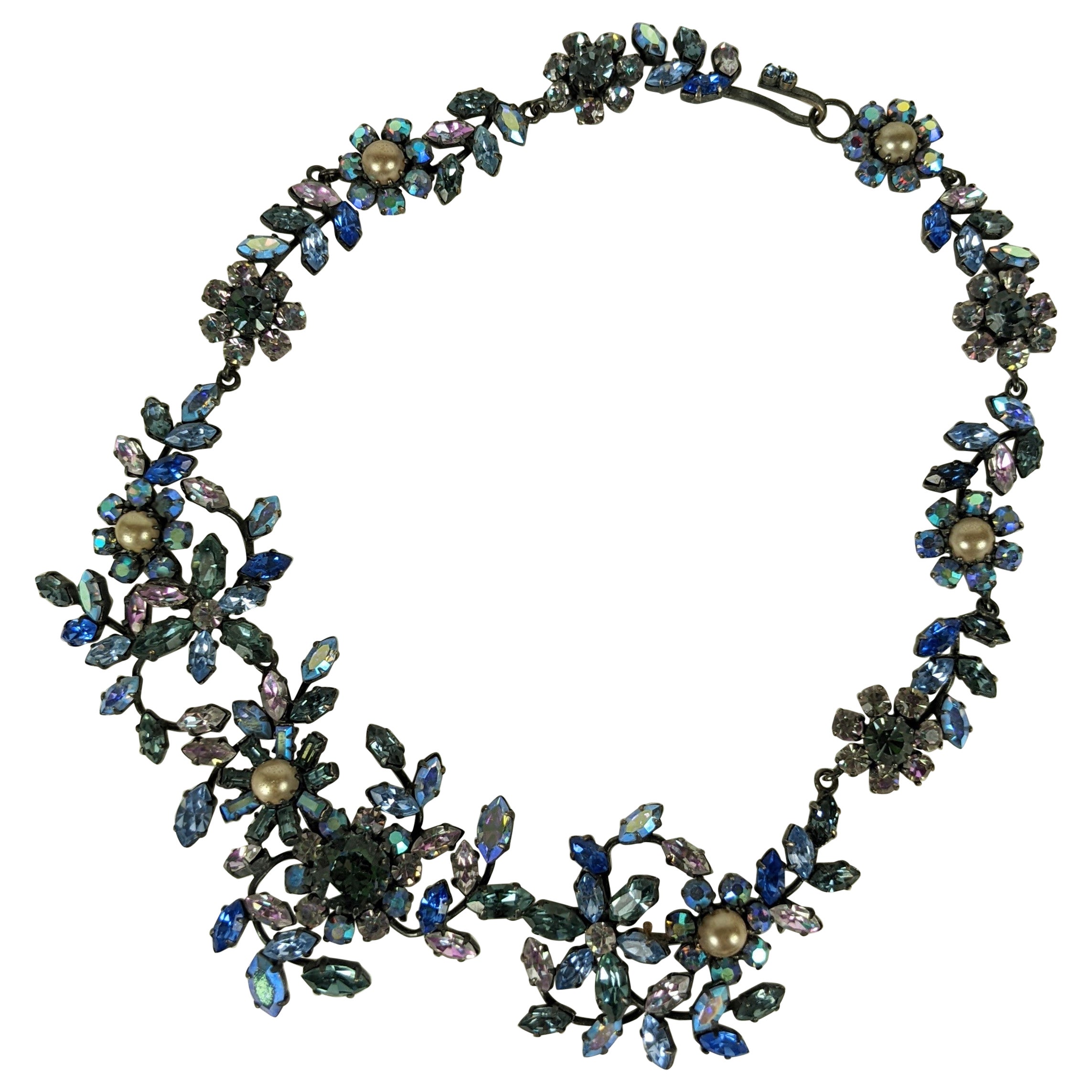 Österreichische Kristall Aurora Garland Stil Bib im Angebot