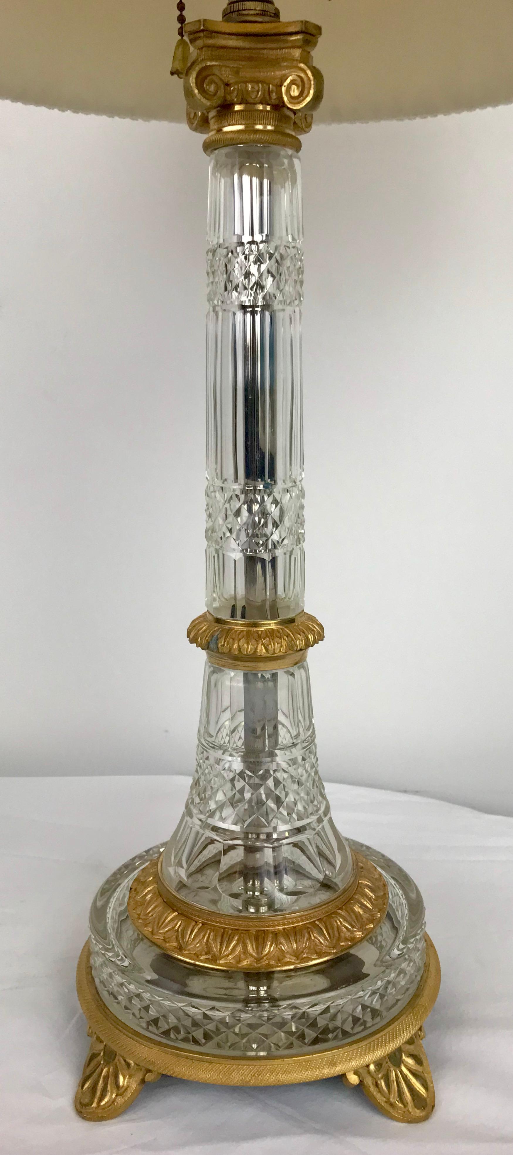 Austrian Cut Crystal and Gilt Bronze Classical Table Lamp In Good Condition For Sale In Pittsburgh, PA
