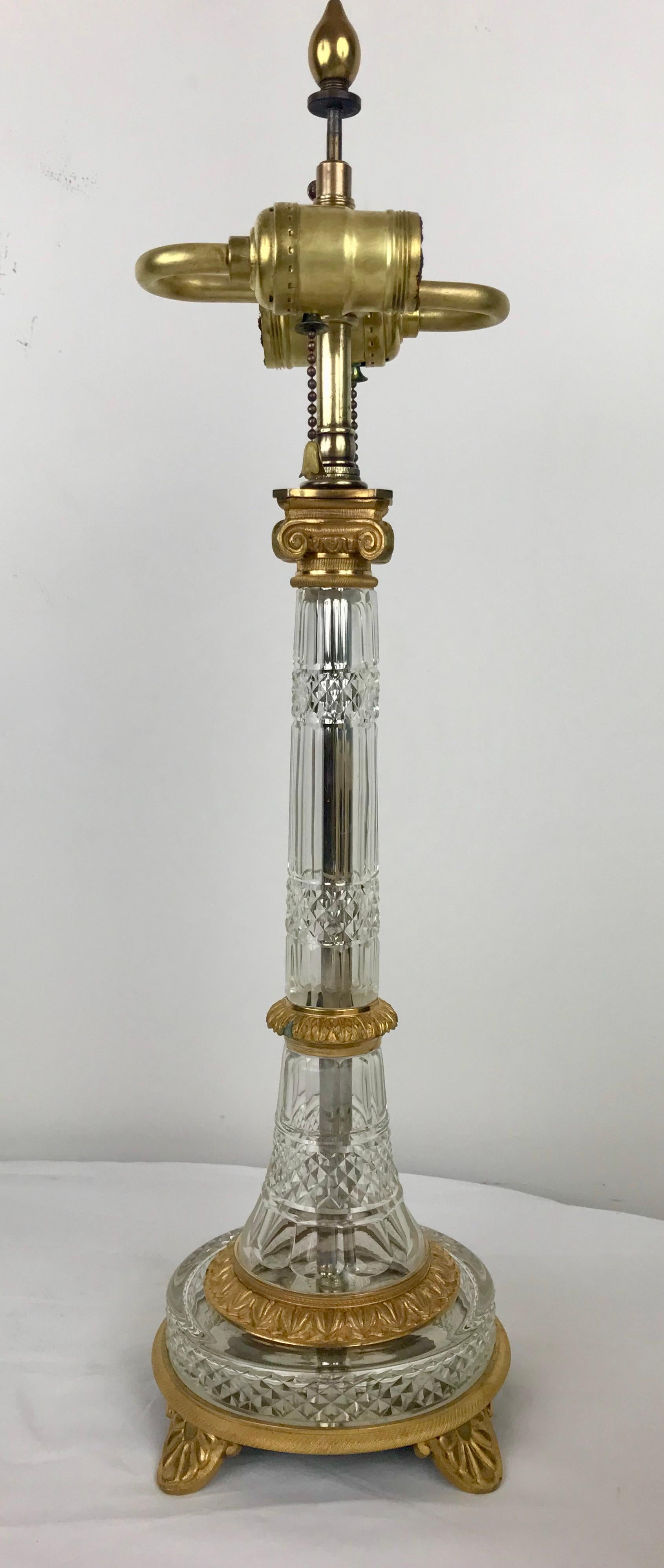 20th Century Austrian Cut Crystal and Gilt Bronze Classical Table Lamp For Sale