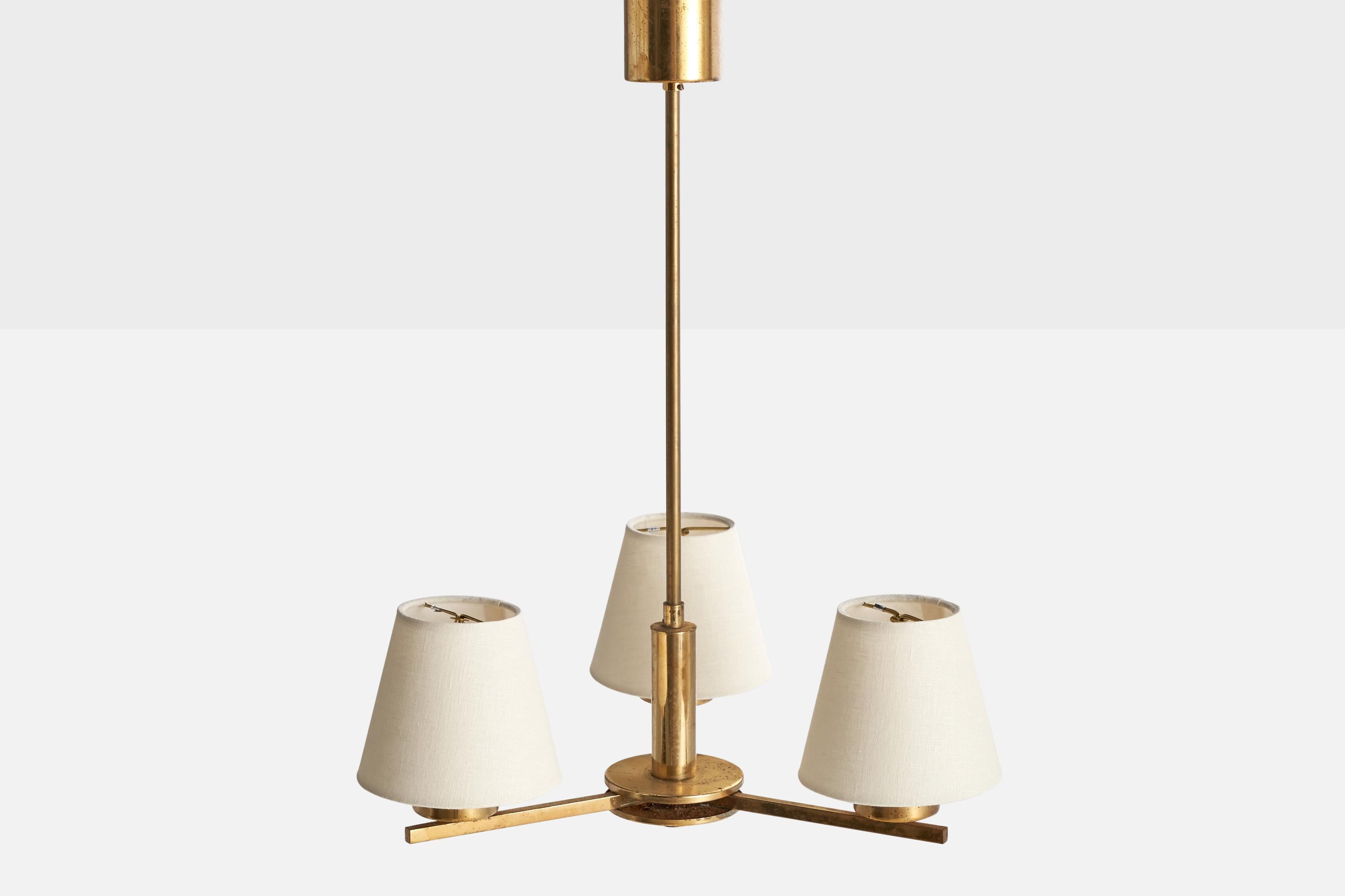 Designer austriaco, lampadario, ottone, tessuto, Austria, anni '1930 In condizioni buone in vendita a High Point, NC