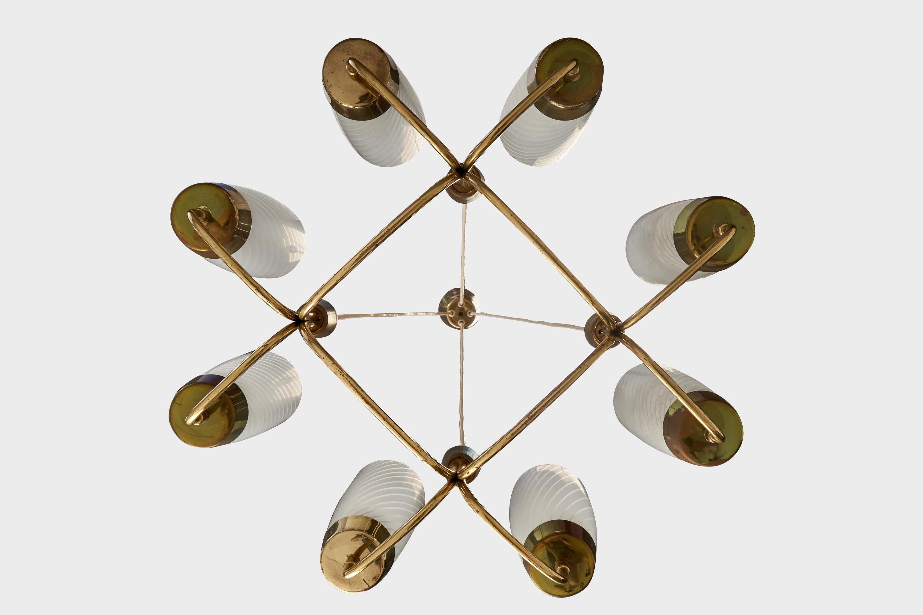 Designer autrichien, lustre, laiton, verre, Autriche, années 1950 en vente 1