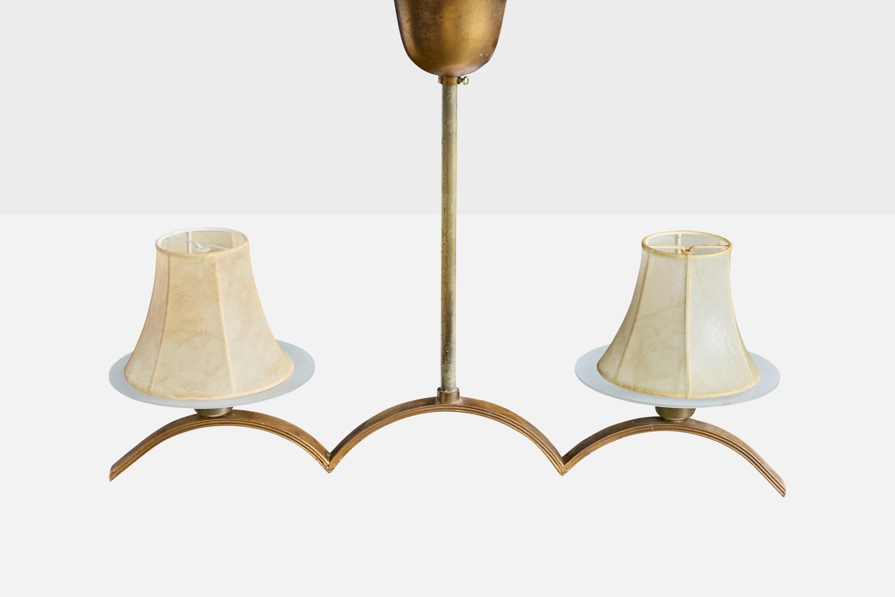 Österreichischer Designer, Kronleuchter, Messing, Glas, Harz, Österreich, 1920er Jahre im Zustand „Gut“ im Angebot in High Point, NC