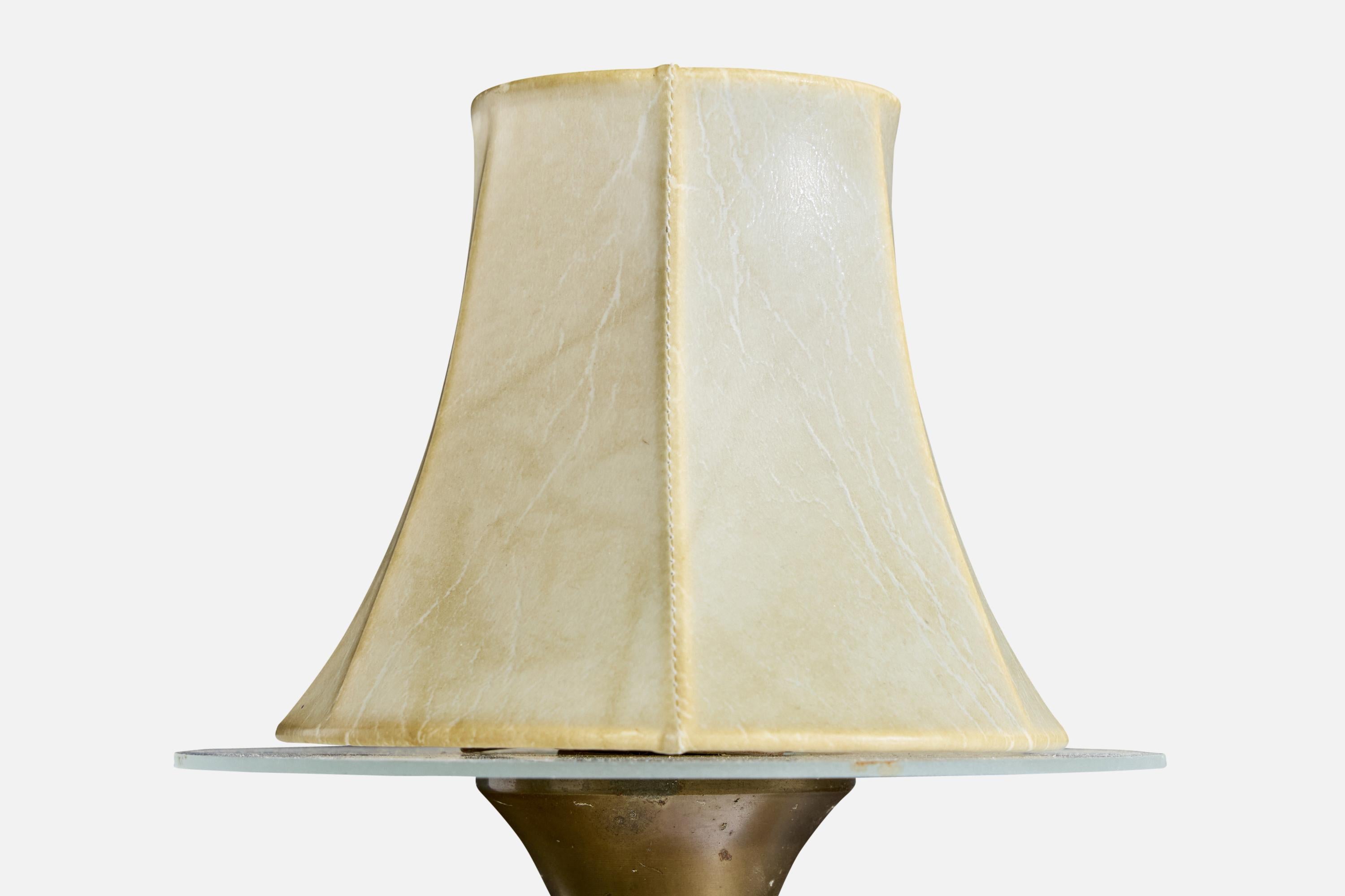 Österreichischer Designer, Kronleuchter, Messing, Glas, Harz, Österreich, 1920er Jahre im Angebot 4