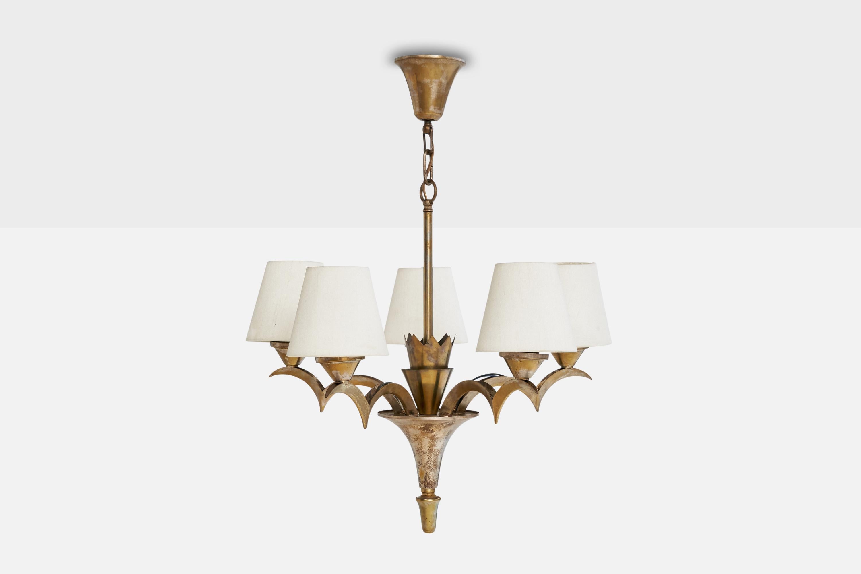 Austriaco Designer austriaco, lampadario, ottone, metallo, tessuto, Austria, anni '20 in vendita