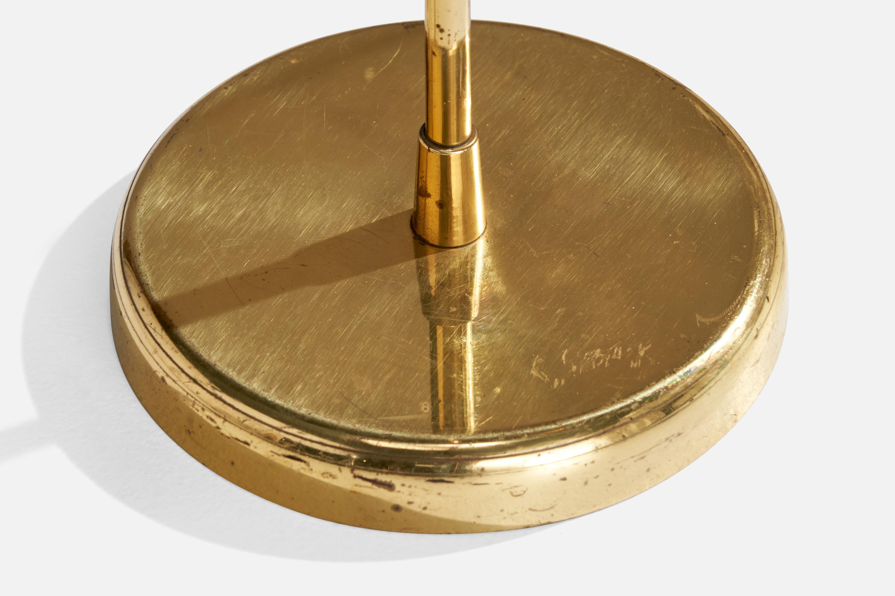 Designer autrichien, lampadaire, laiton, rotin, Autriche, années 1940 en vente 2