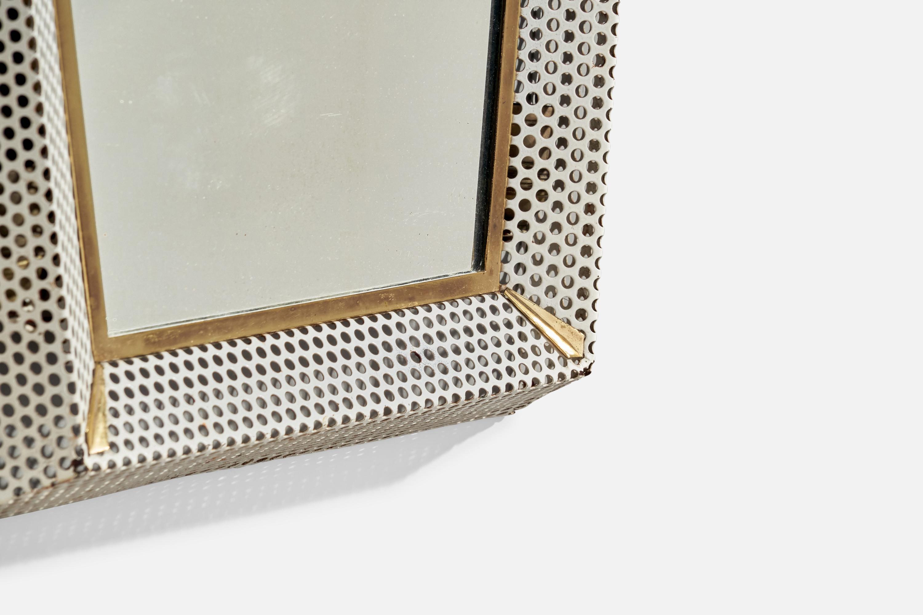 Diseñador austriaco, espejo de pared iluminado, latón, metal, años 50 Metal en venta