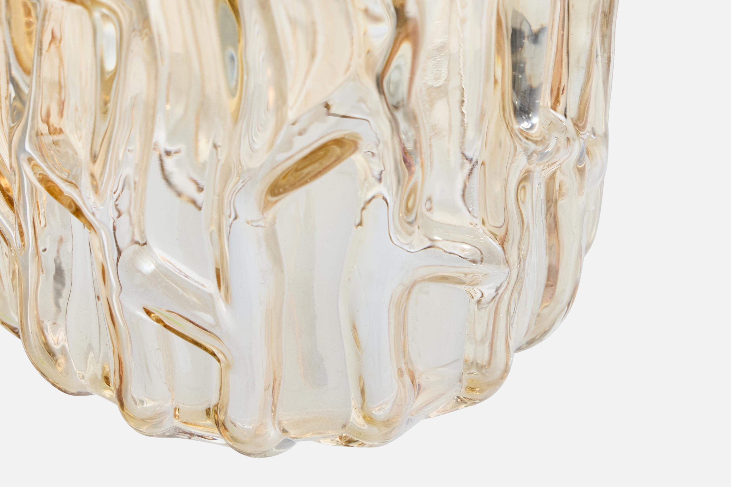Laiton Designer autrichien, lampe à suspension, verre, laiton, Autriche, années 1960 en vente
