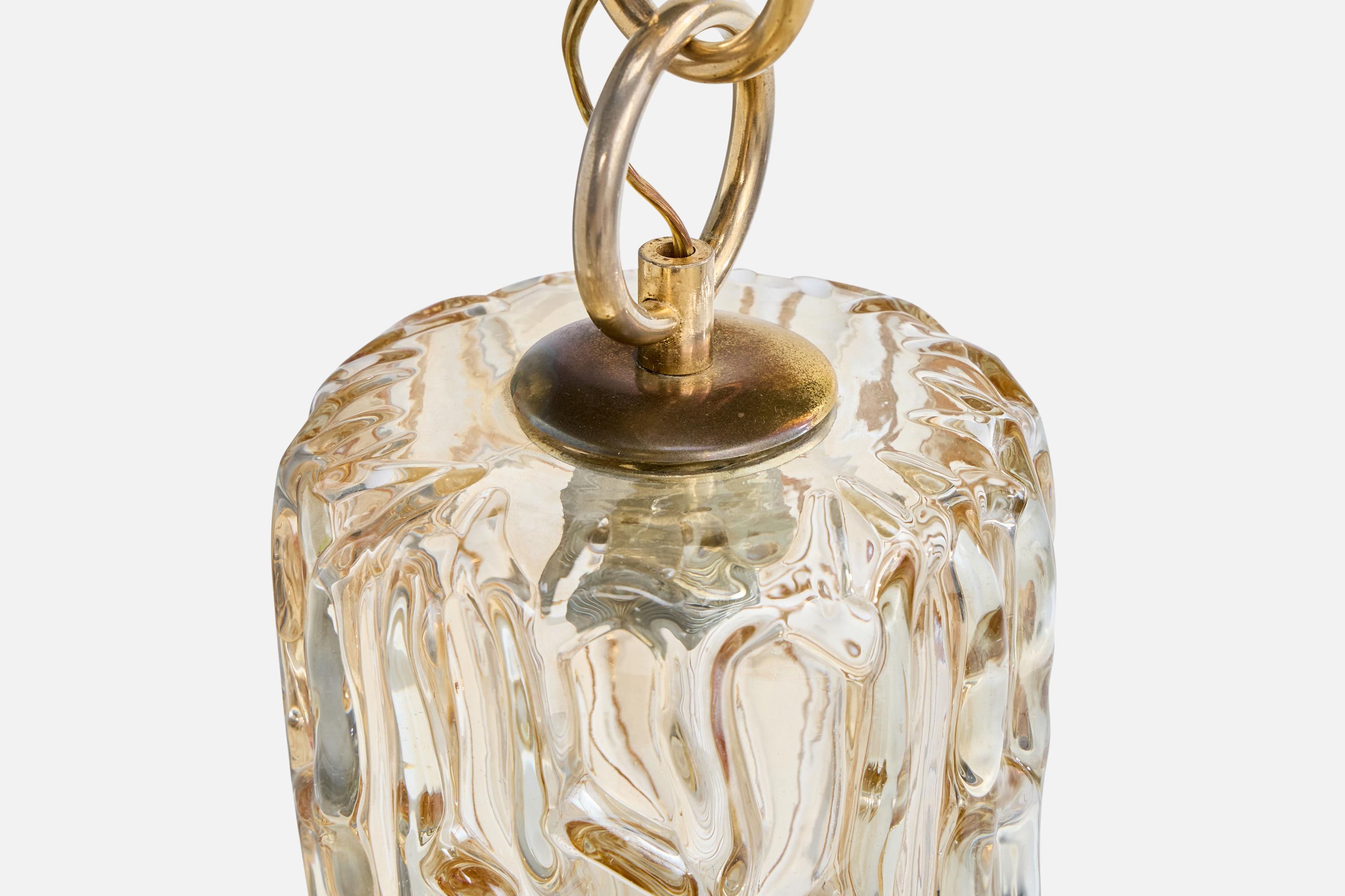 Designer autrichien, lampe à suspension, verre, laiton, Autriche, années 1960 en vente 1
