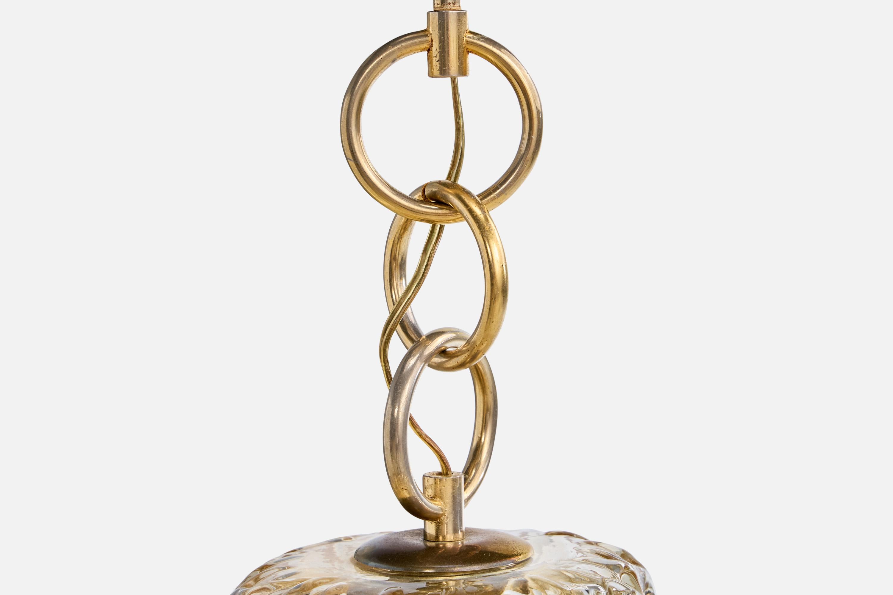 Designer autrichien, lampe à suspension, verre, laiton, Autriche, années 1960 en vente 2