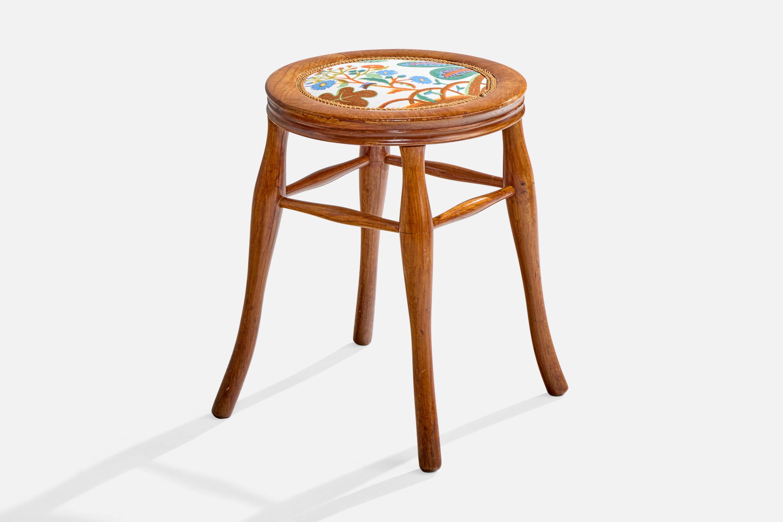 Early 20th Century Austrian Designer, Stools, Oak, Fabric, Austria, 1900s For Sale