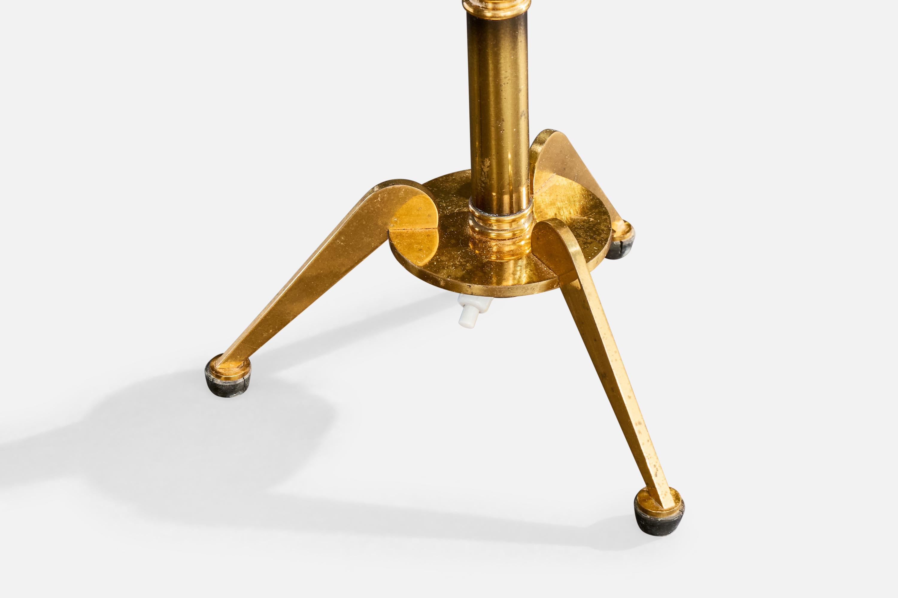 Austrian Designer, Table Lamp, Brass, Austria, 1930s For Sale 1