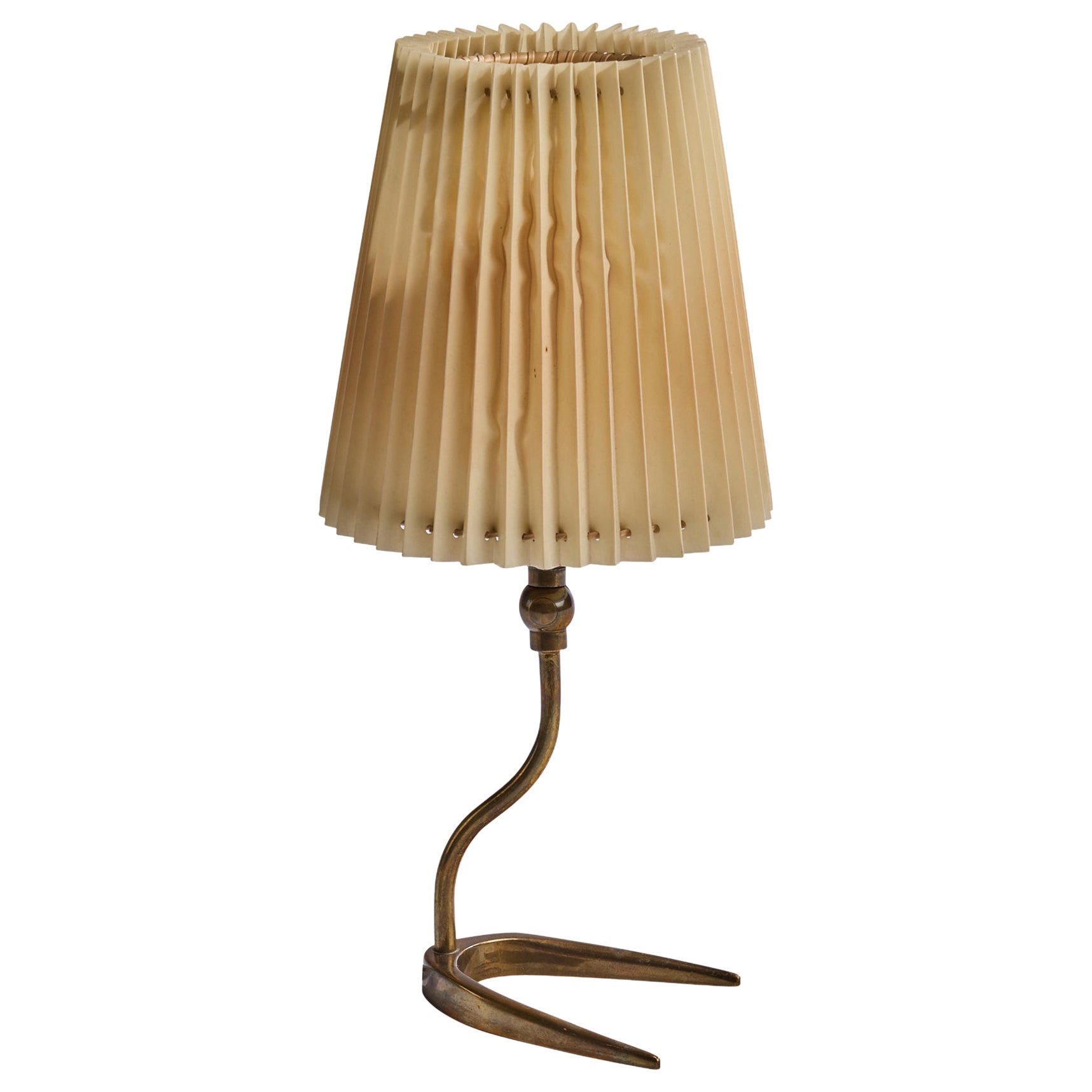 Designer autrichien, lampe de table, laiton, Autriche, années 1950