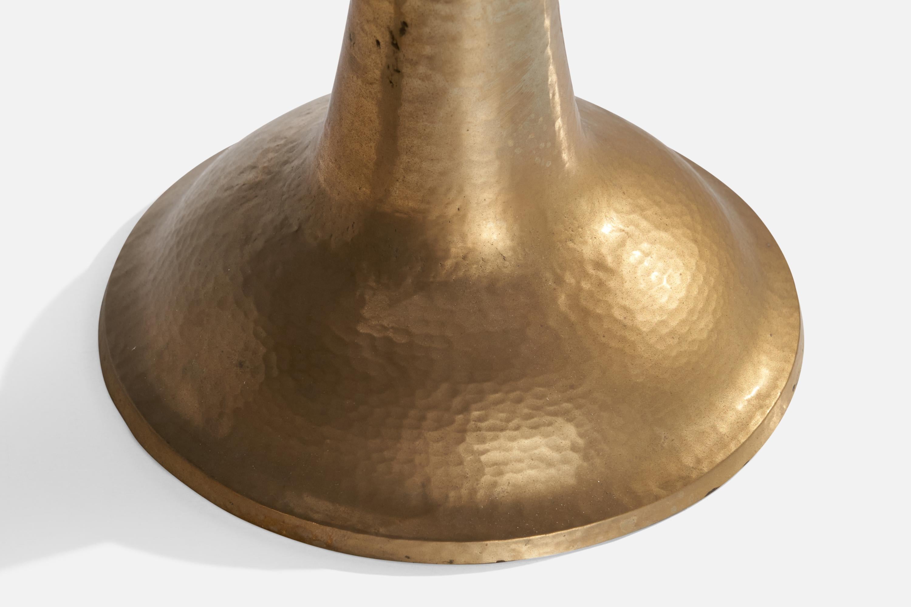 Österreichische Designerin, Tischlampe, Messing, Glas, Österreich, 1920er Jahre im Angebot 2