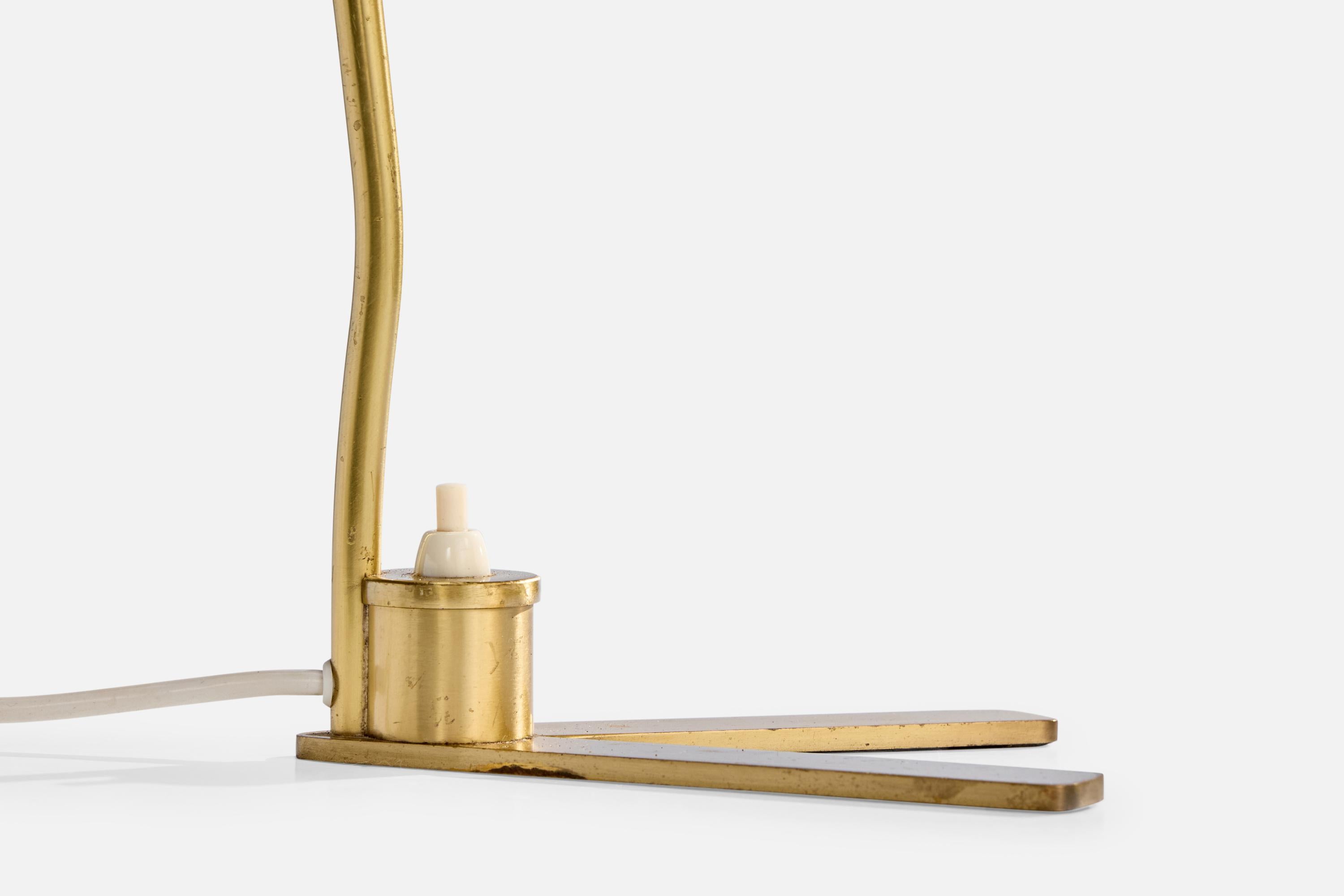 Austrian Designer, Table Lamp, Brass, Resin, Austria, 1950s For Sale 4
