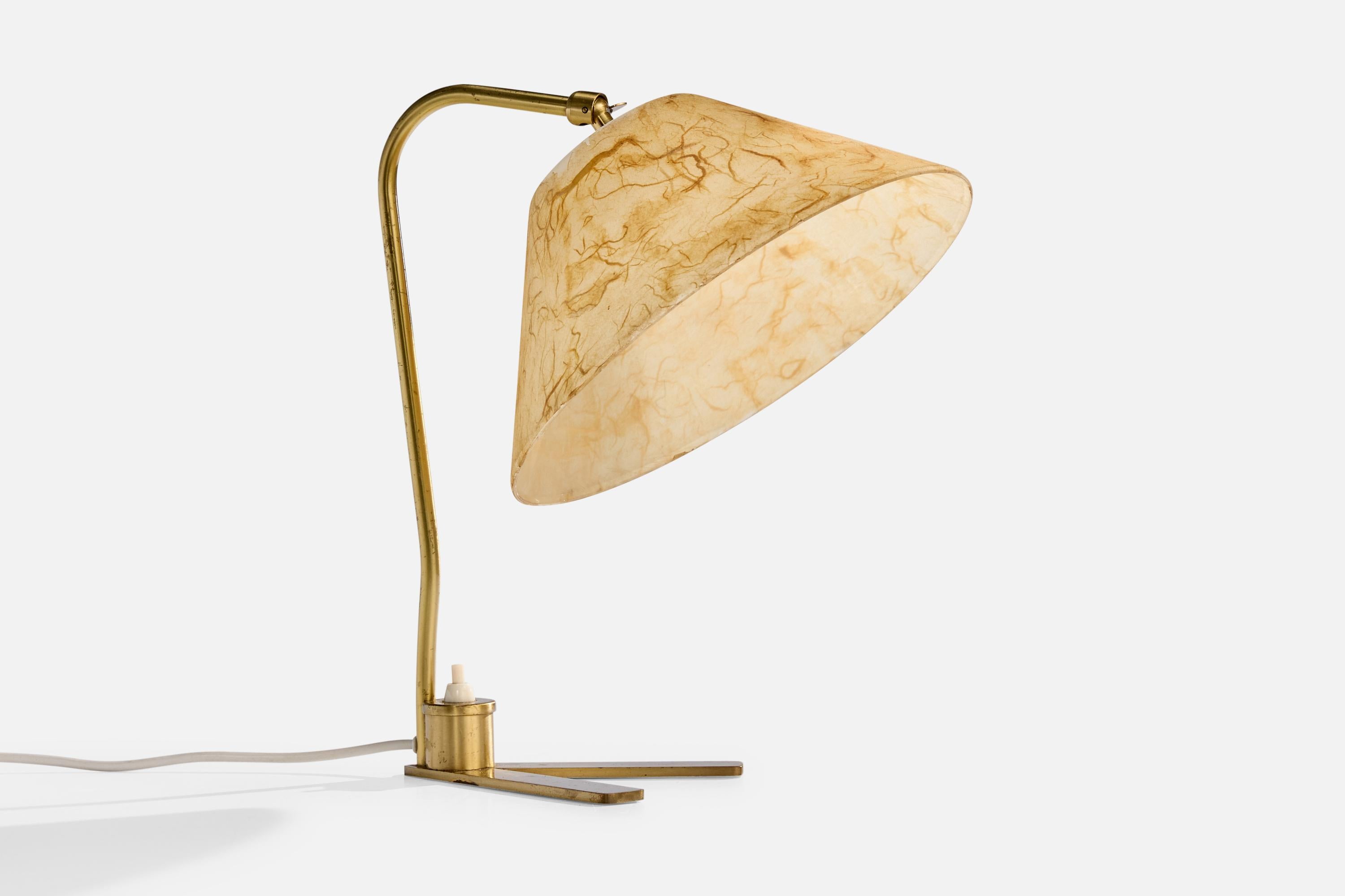 Mid-Century Modern Austrian Designer, Table Lamp, Brass, Resin, Austria, 1950s For Sale