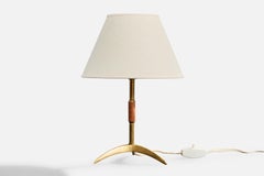 Lampada da tavolo di design austriaco, ottone, teak, Austria, anni '50