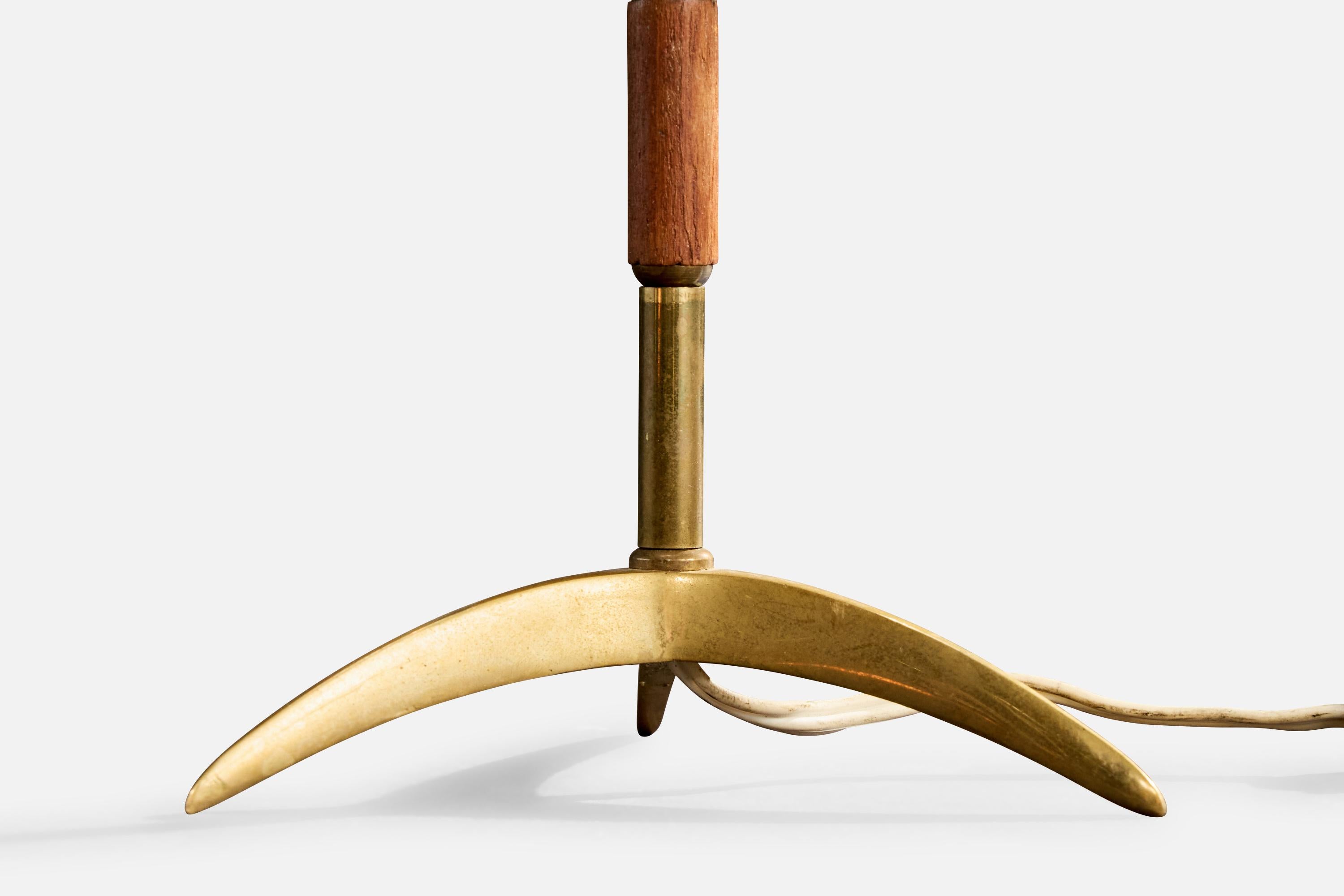 Austrian Designer, Table Lamp, Brass, Teak, Austria, 1950s For Sale 2