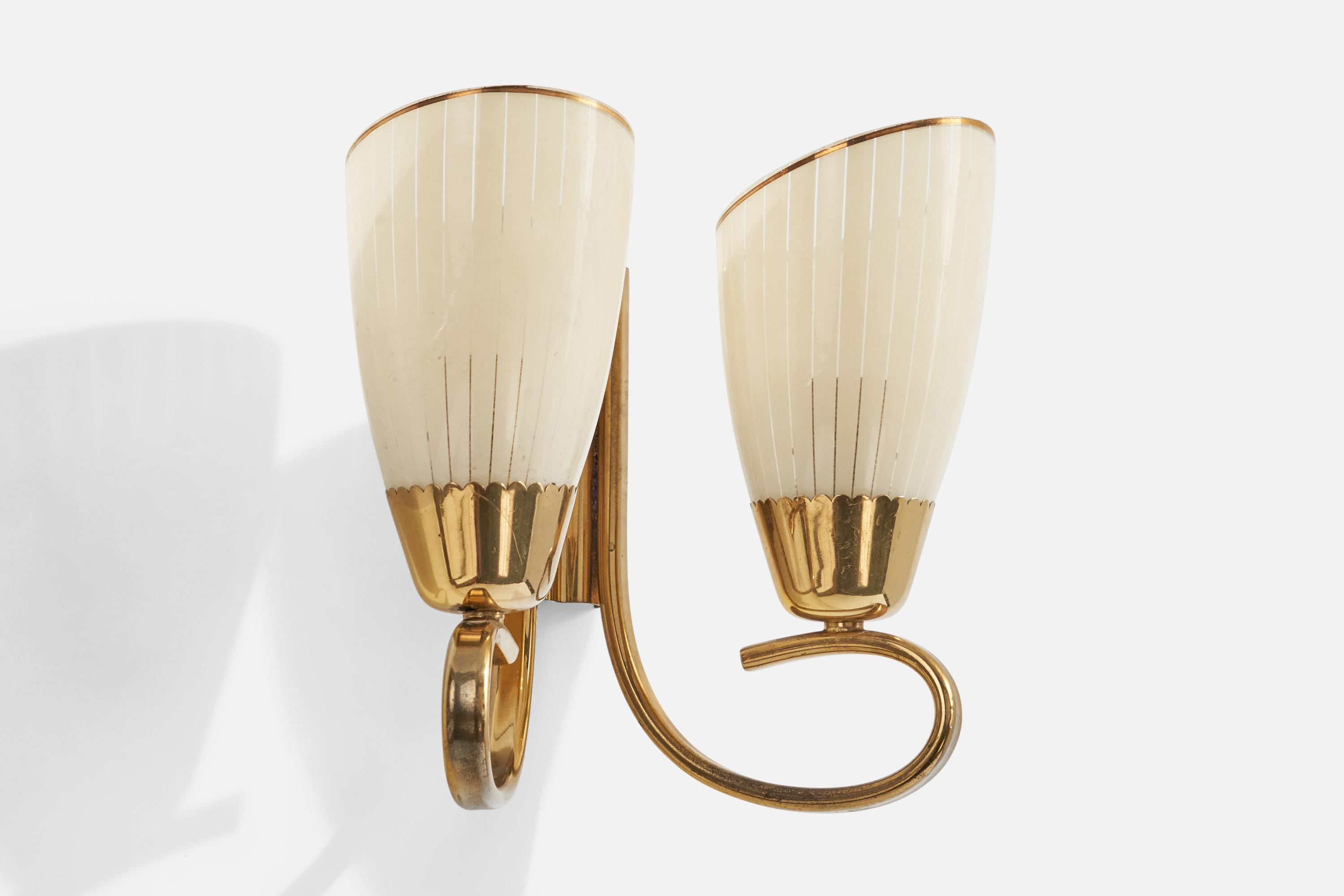 Mid-Century Modern Austrian Designer, Wall Light, Brass, Glass, Austria, 1950s For Sale