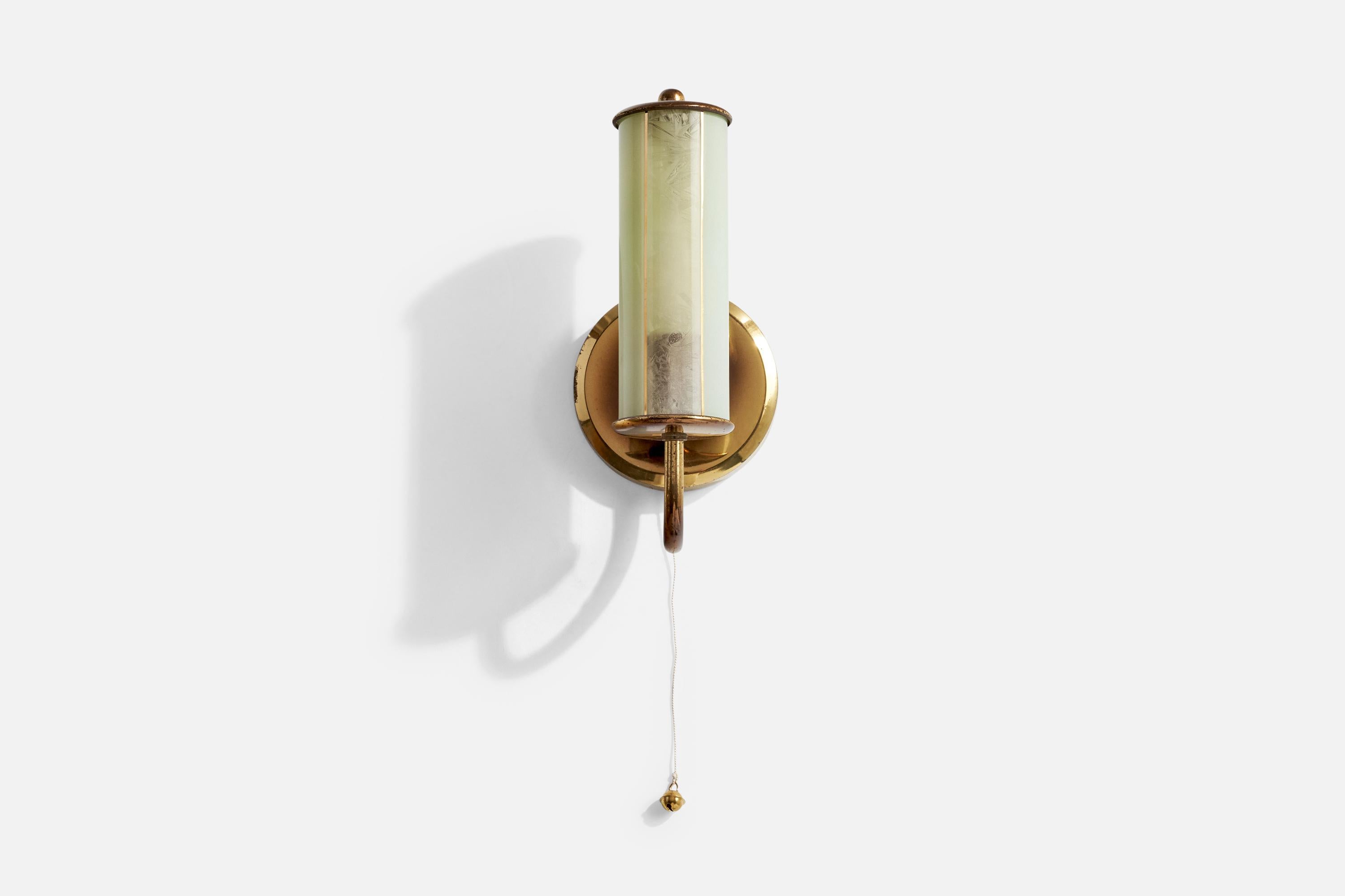 Austrian Designer, Wall Light, Brass, Glass, Austria, 1950s In Good Condition In High Point, NC