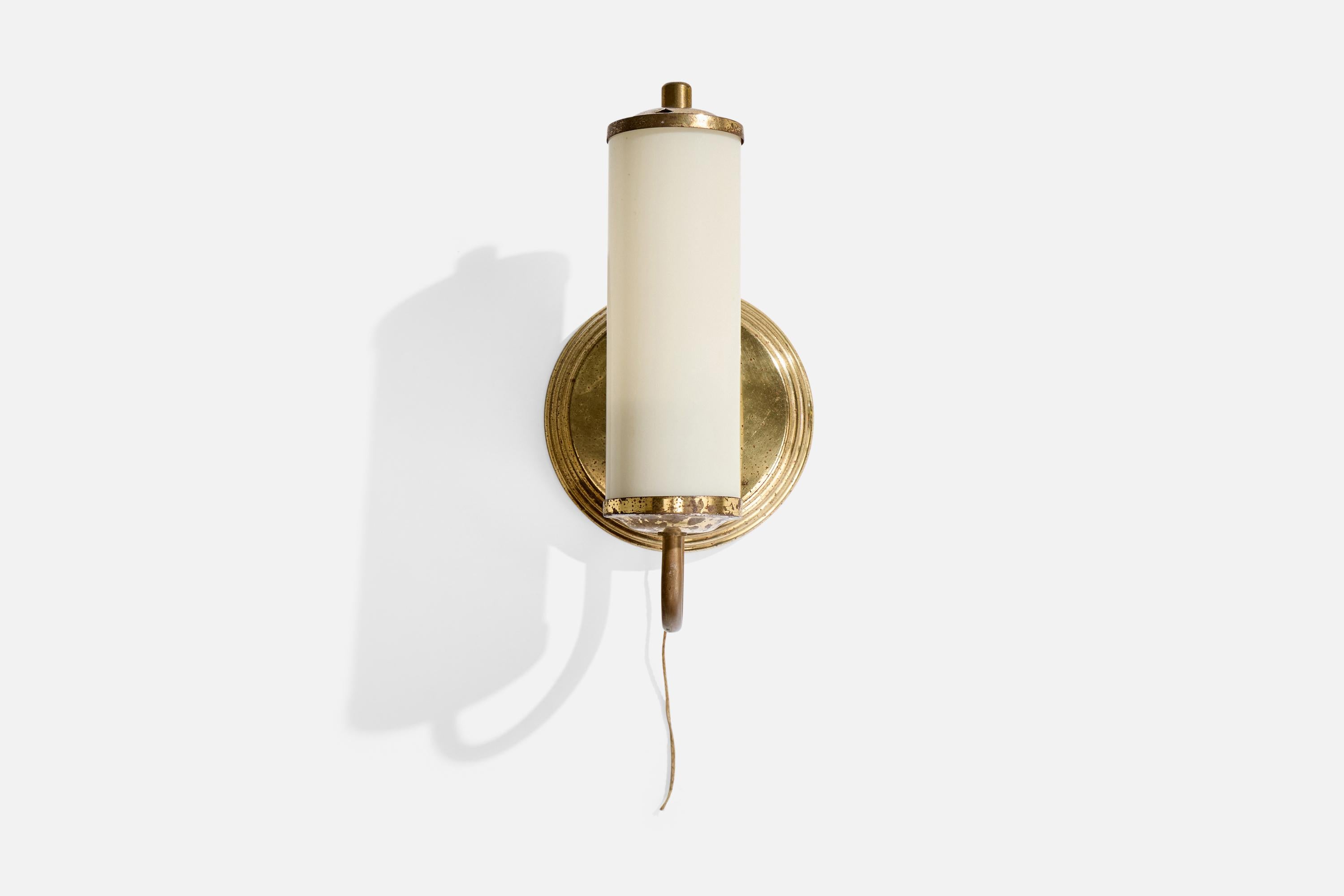 Mid-Century Modern Austrian Designer, Wall Light, Brass, Glass, Austria, 1950s For Sale