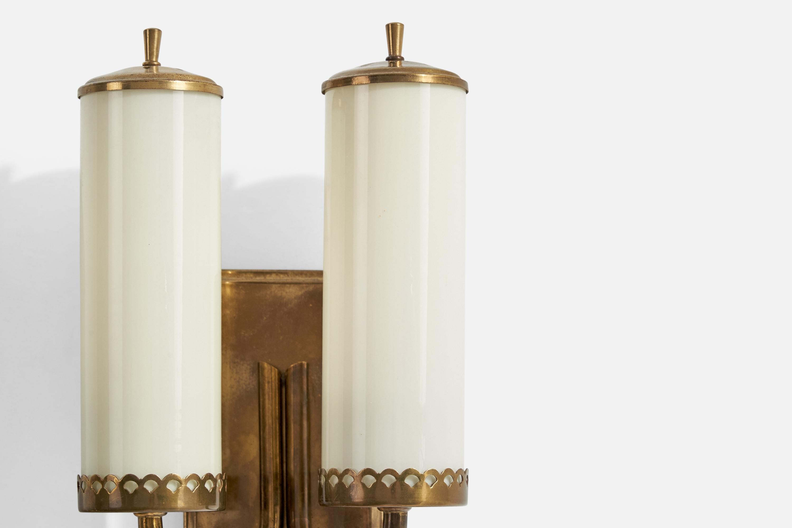 Austrian Designer, Wall Light, Brass, Glass, Austria, 1950s 3