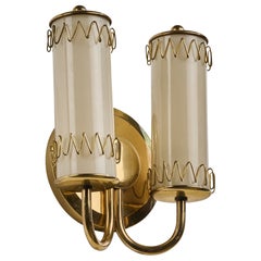Designer autrichien, Wall Light, laiton, verre, Autriche, années 1950