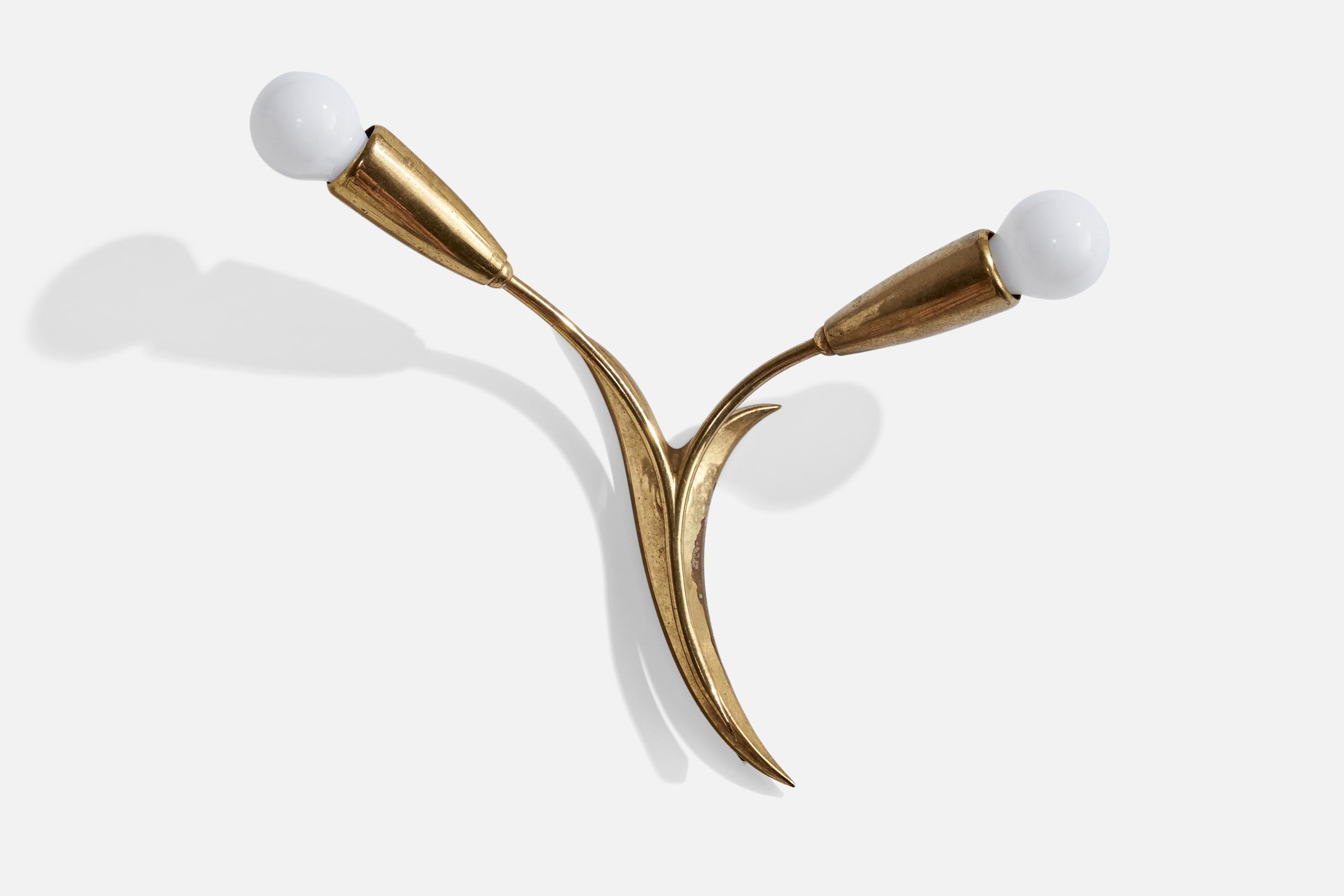 Autrichien Designer autrichien, lampes murales, laiton, Autriche, années 1950 en vente