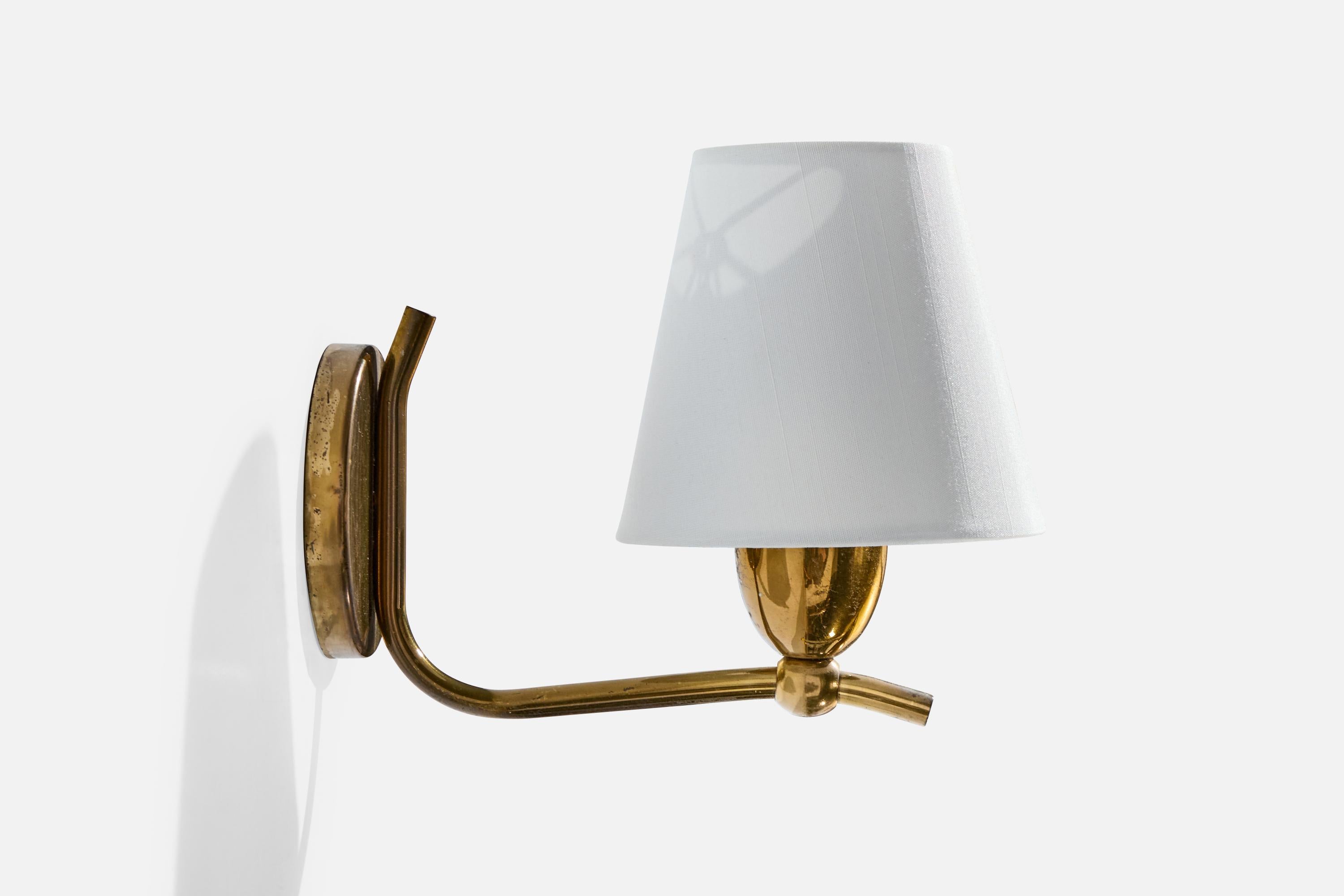 Designer autrichien, Lights, laiton, tissu, Autriche, années 1950 Bon état - En vente à High Point, NC