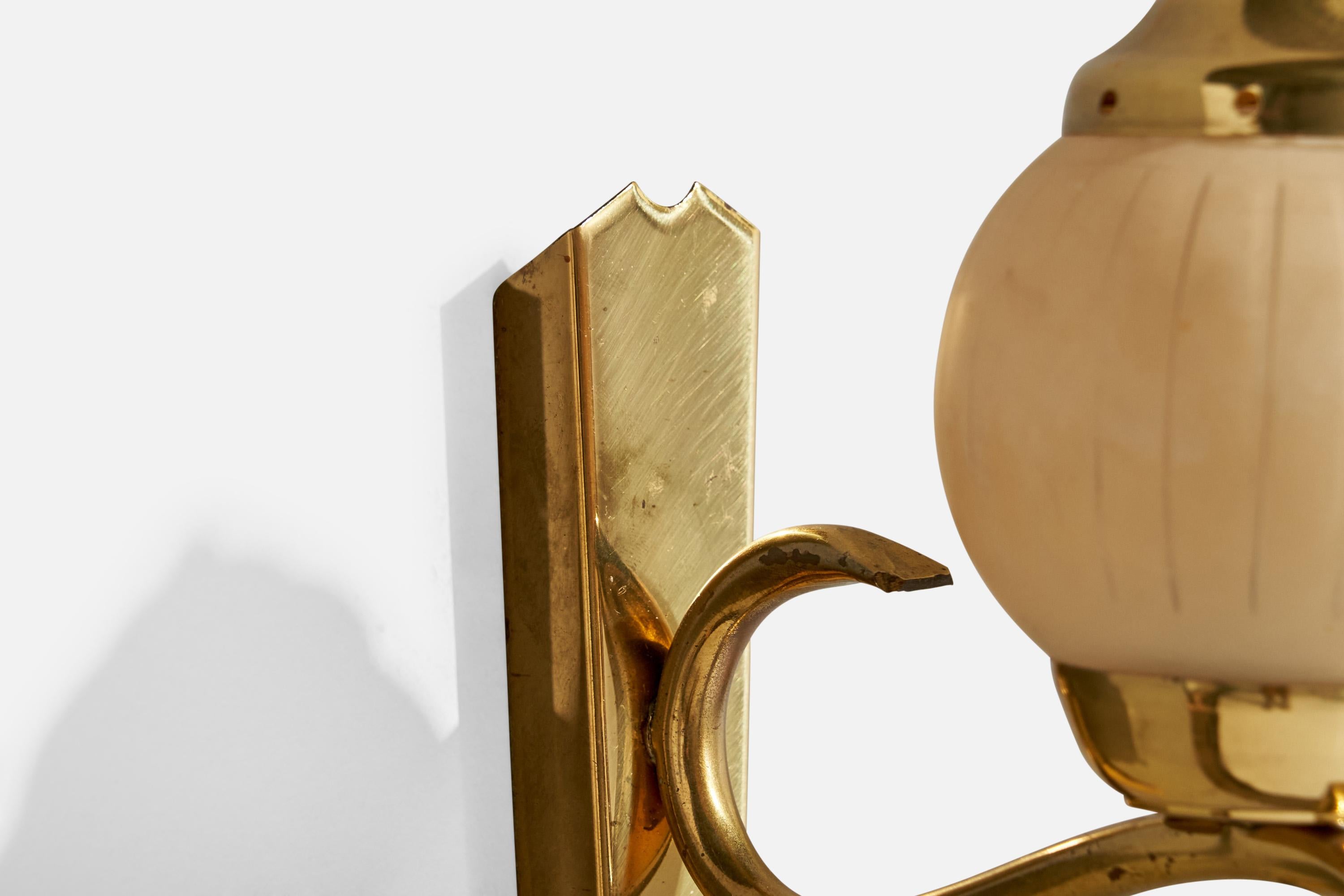 Austrian Designer, Wall Lights, Brass, Glass, Austria, 1950s For Sale 2