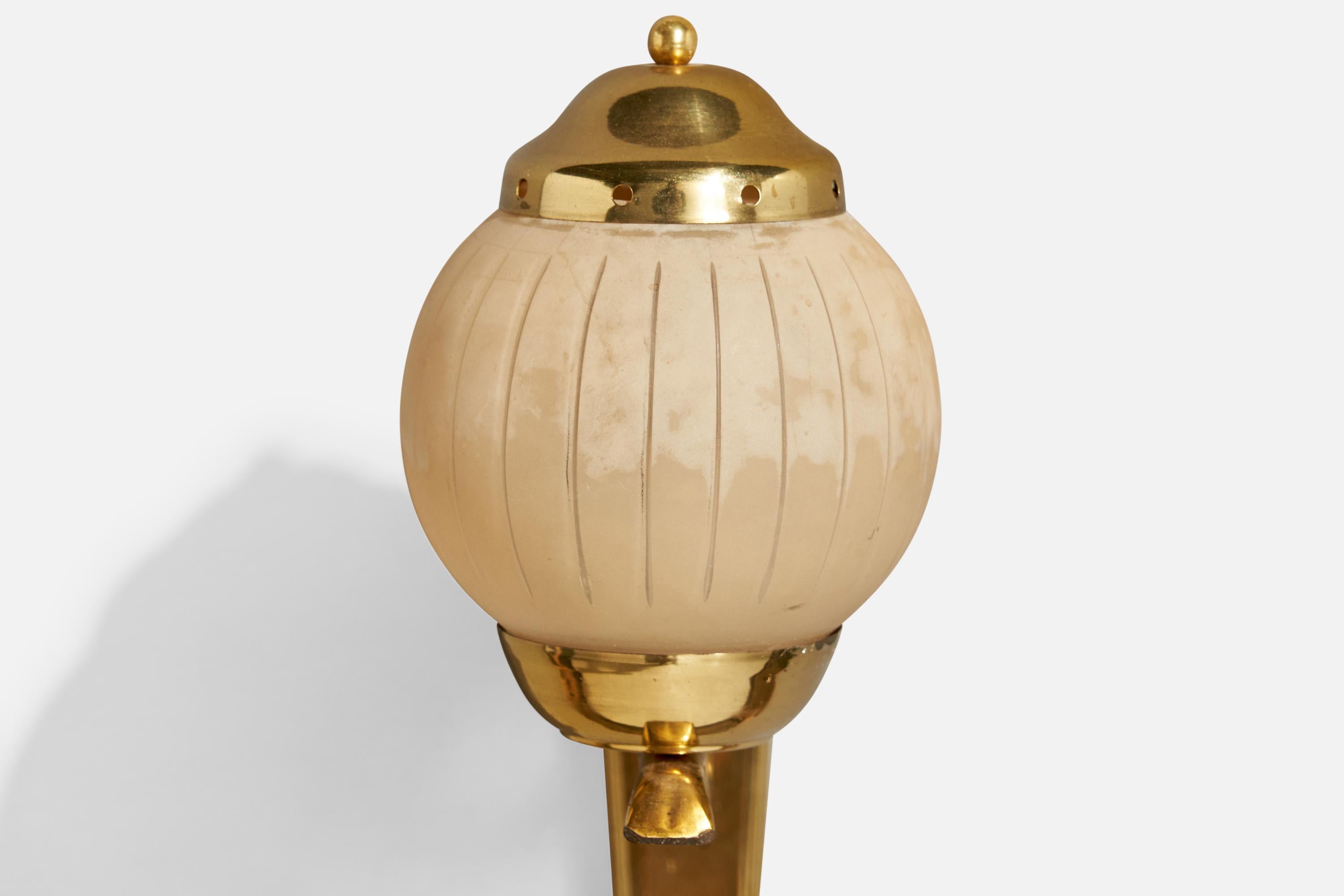 Austrian Designer, Wall Lights, Brass, Glass, Austria, 1950s For Sale 5