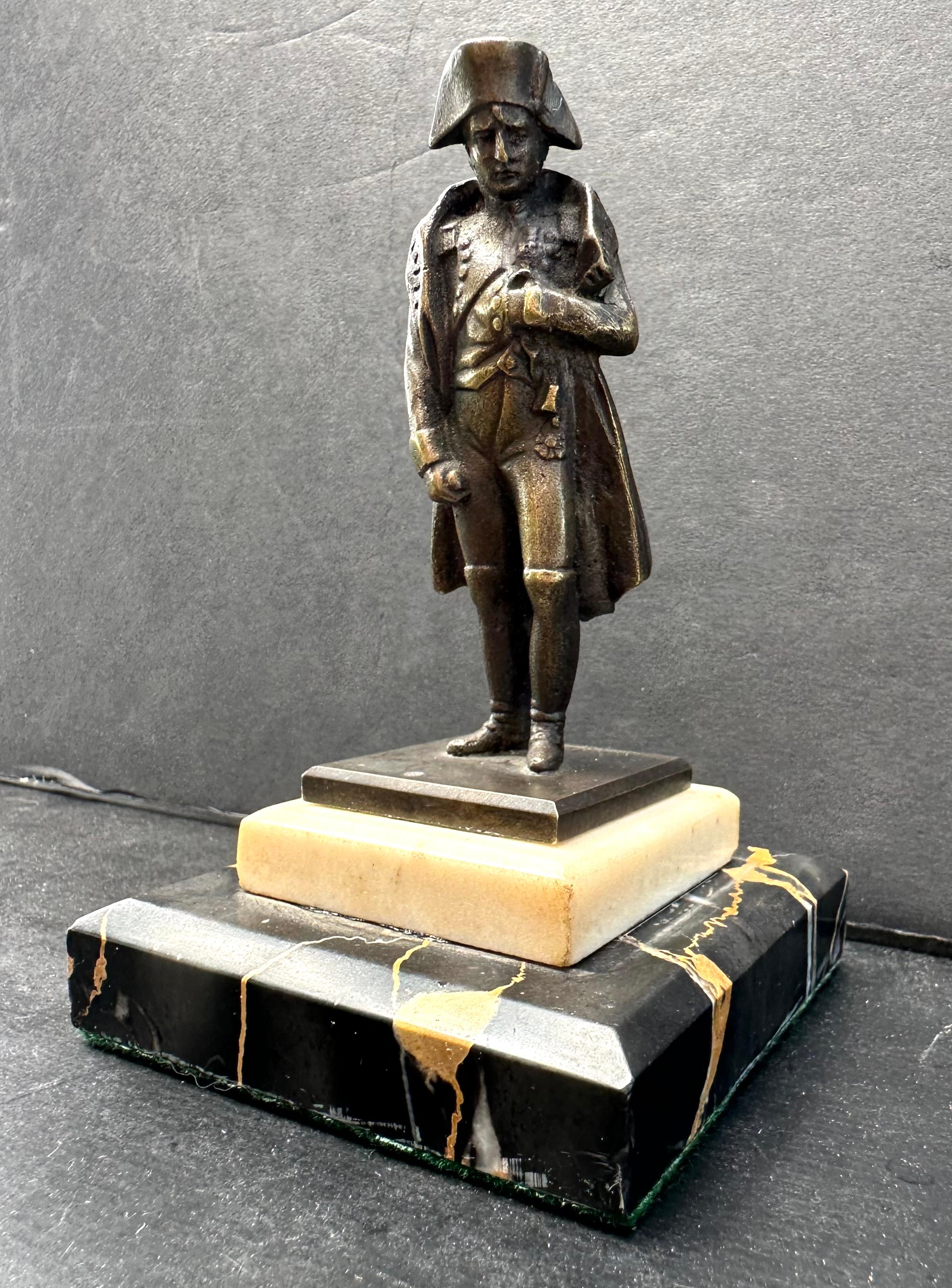 Statuetta austriaca in bronzo di Napoleone Bonaparte firmata KAUBA. in vendita 7