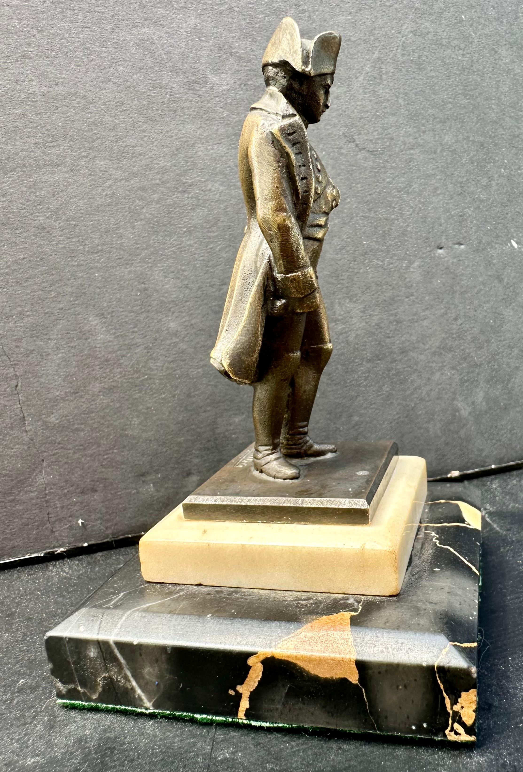 Bronzo Statuetta austriaca in bronzo di Napoleone Bonaparte firmata KAUBA. in vendita