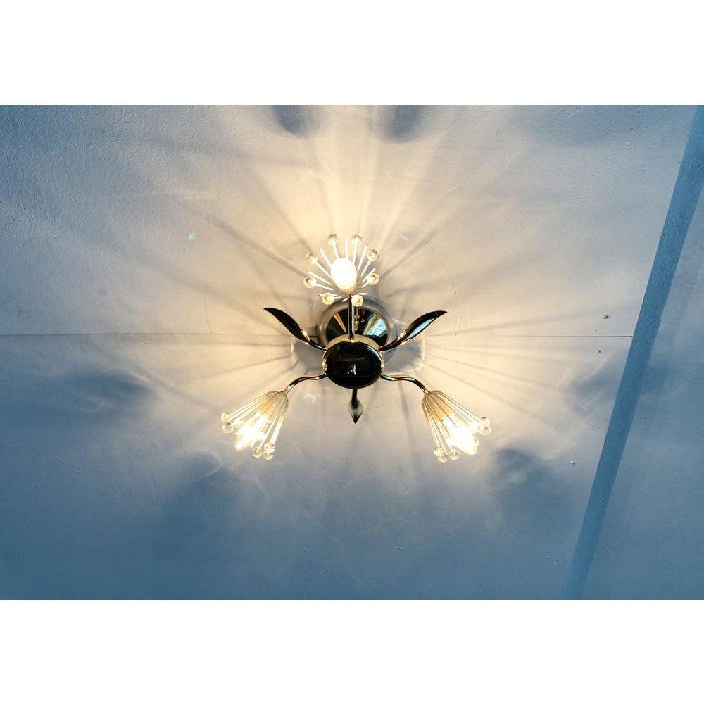 Metallo Lampada da soffitto austriaca a forma di fiore di Emil Stejnar per Rupert Nikoll, Austria, anni '50 in vendita