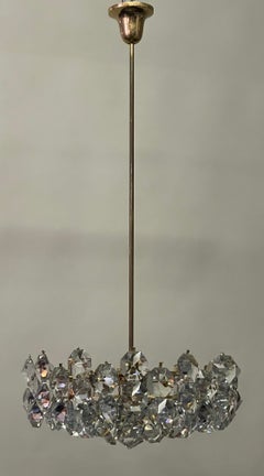 Austrian Glass and Gilt Brass Chandelier by Bakalowits, circa 1960s