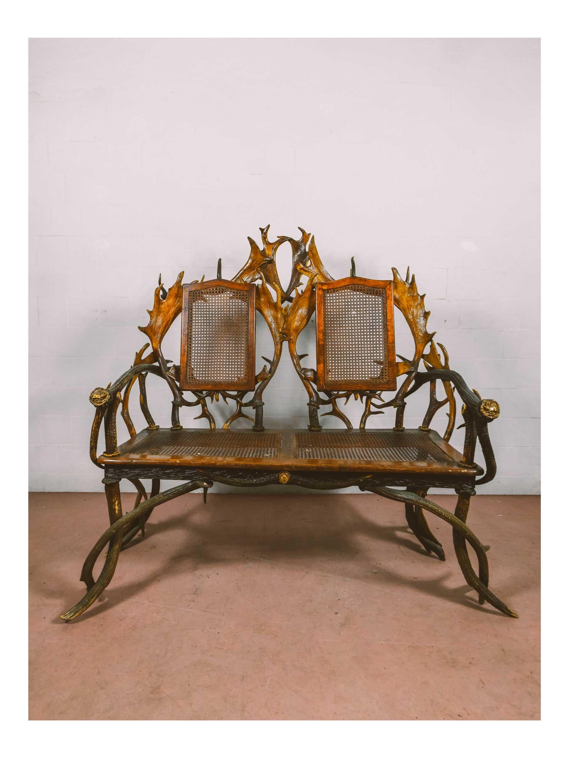 Austrian Inlaid Living Room Set, 19th Century In Good Condition For Sale In Roma, RM