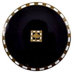 Österreichische Jugendstil-Emaille-Kupferbrosche Josef Hoffmann um 19010 Schwarz-Weiß