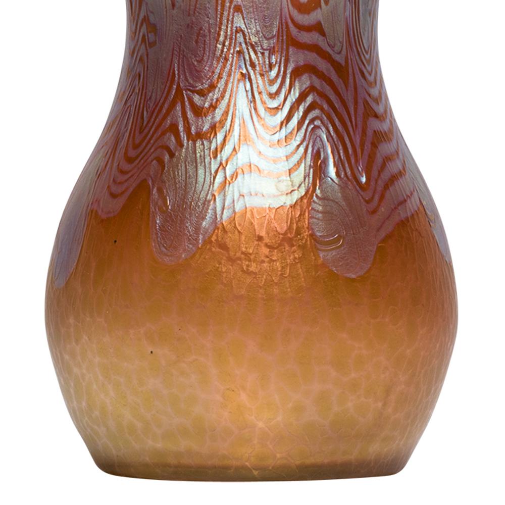 Austrian Jugendstil Loetz Vase Mouth-Blown Glass Red Phen. Gre. 3/430 circa 1903 3