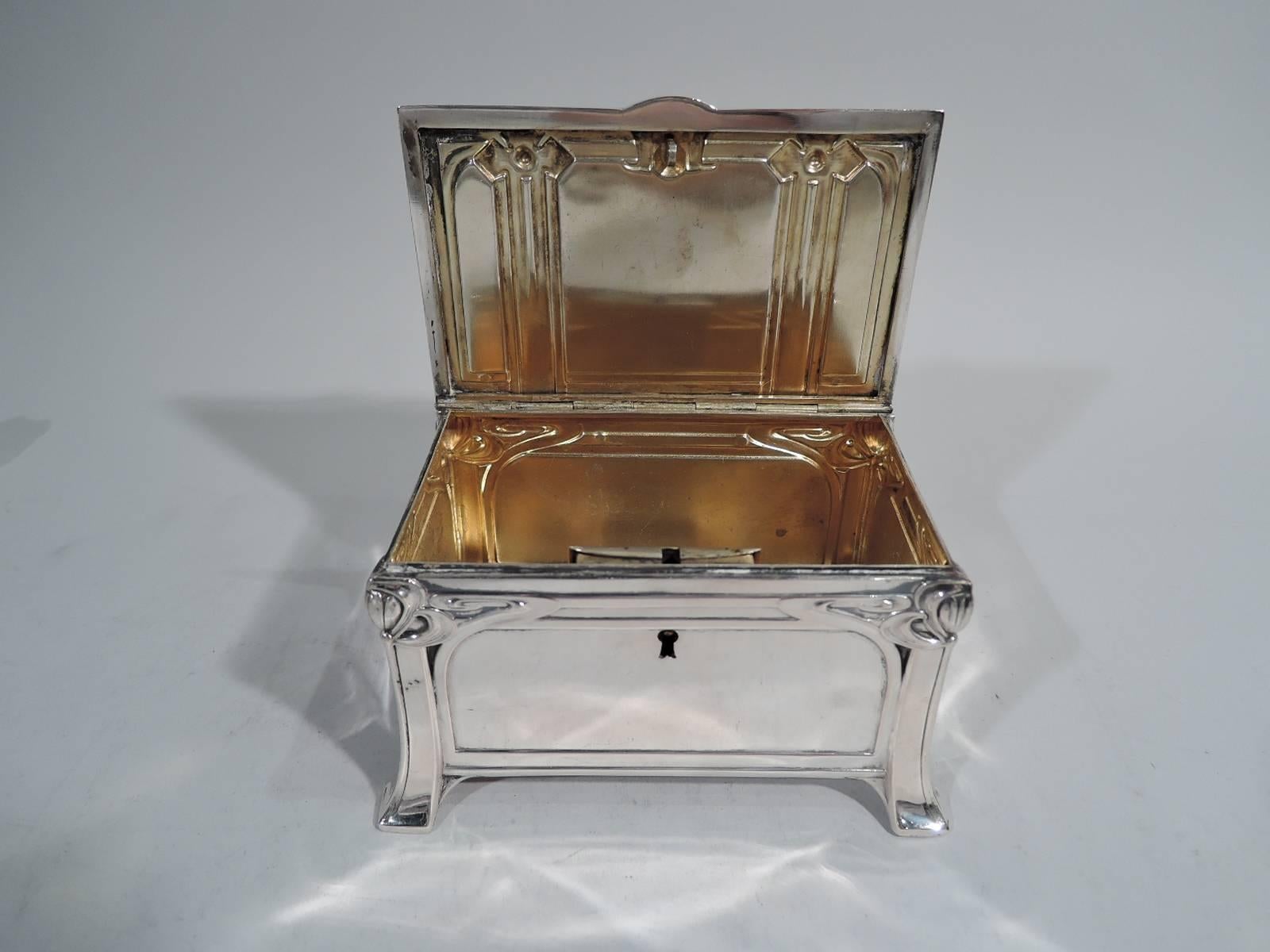 Austrian Jugendstil Silver Casket Box In Excellent Condition In New York, NY