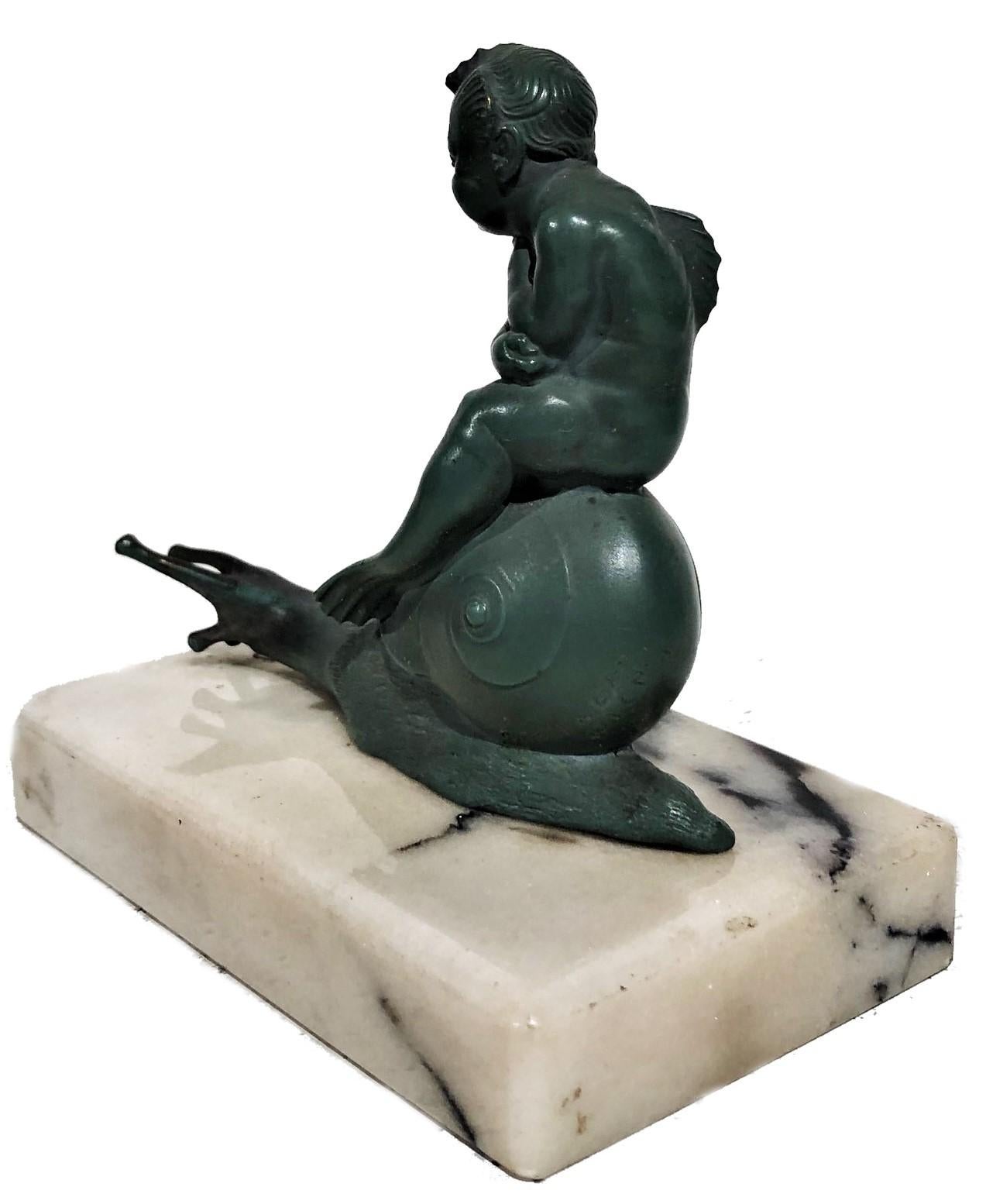 Österreichischer Jugendstil Vienna Bronze Skulptur Briefbeschwerer von Carl Fiala, ca. 1910 (Gegossen) im Angebot