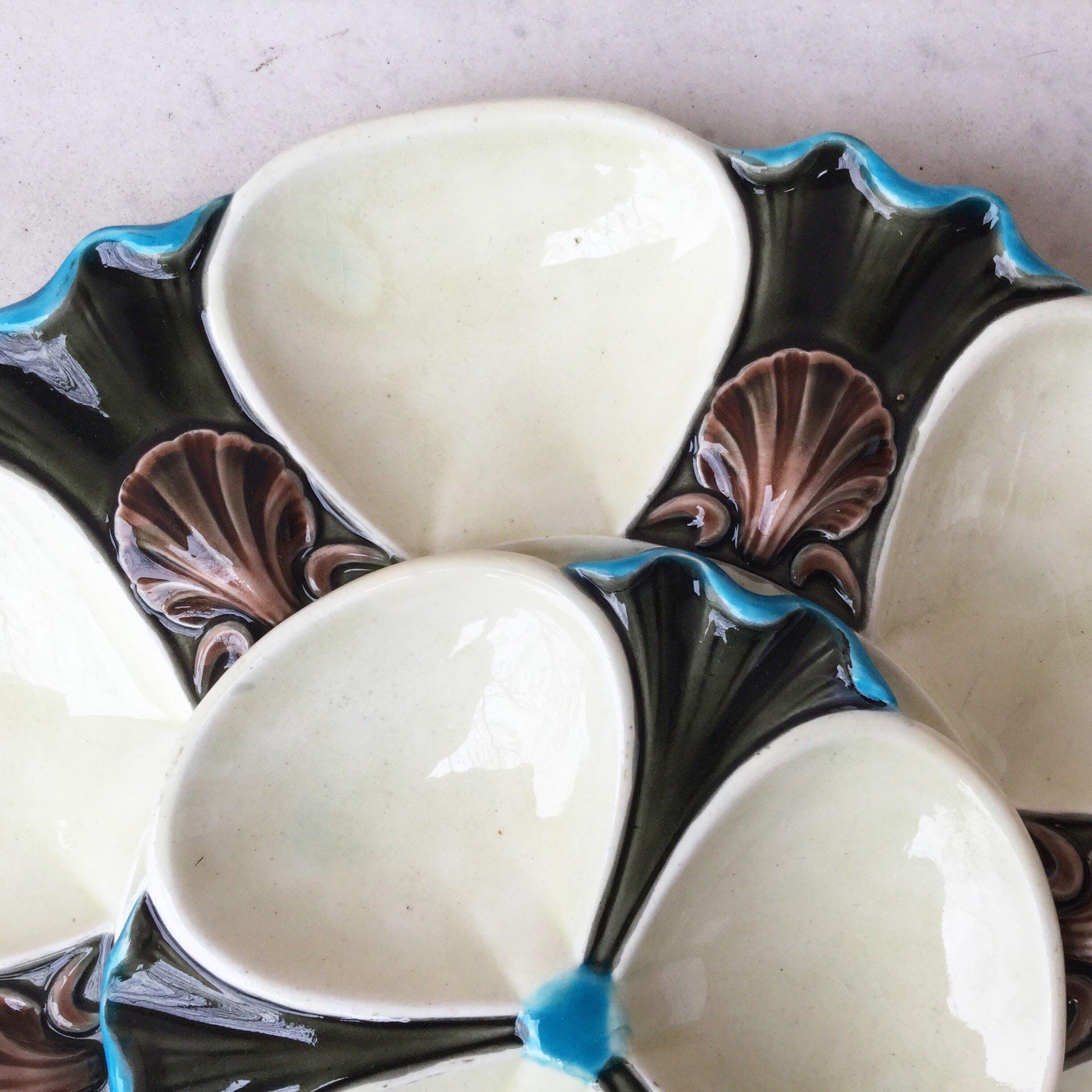 Large unusual Austrian Majolica oyster plate, circa 1880.