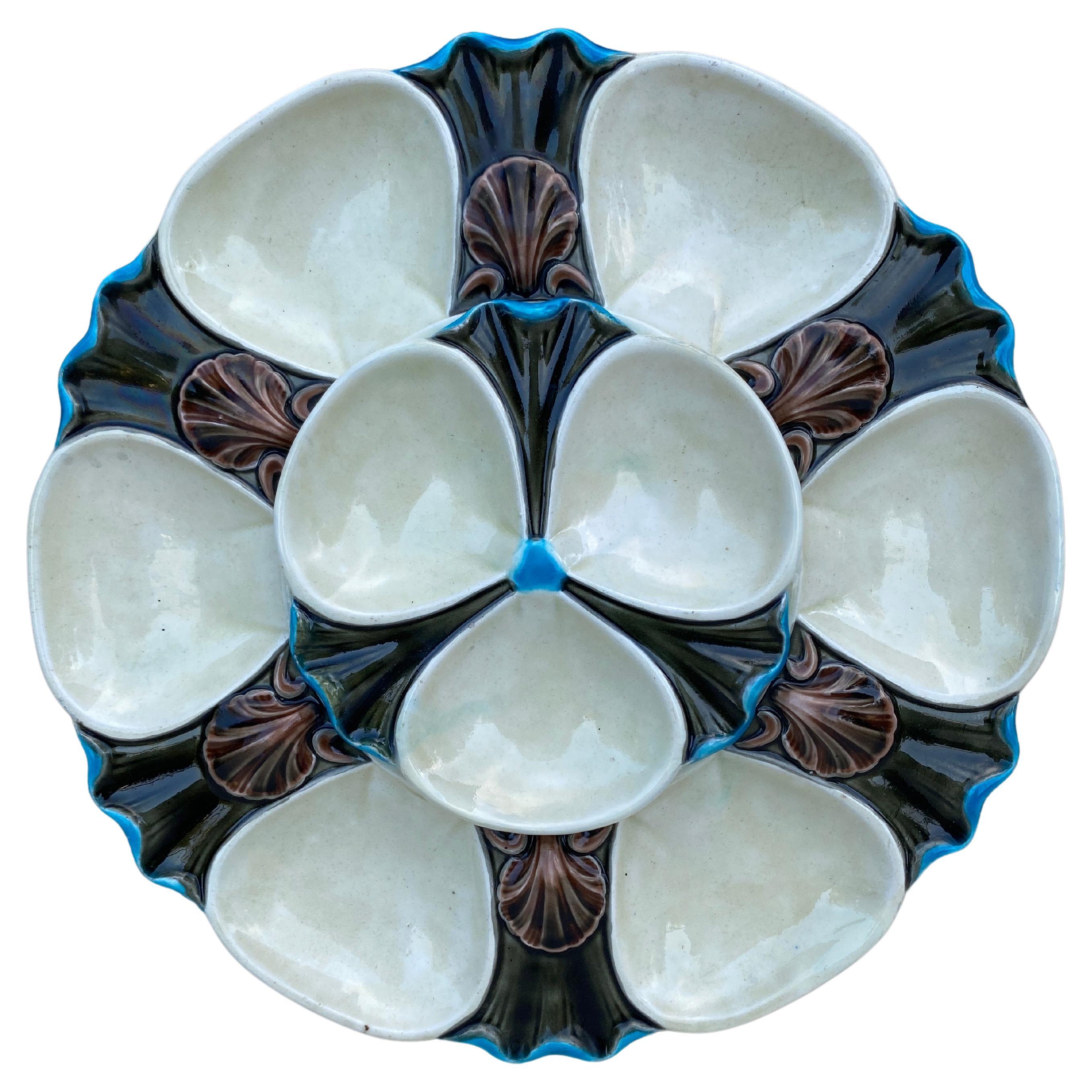 Austrian Majolica Oyster Plate, circa 1880 For Sale