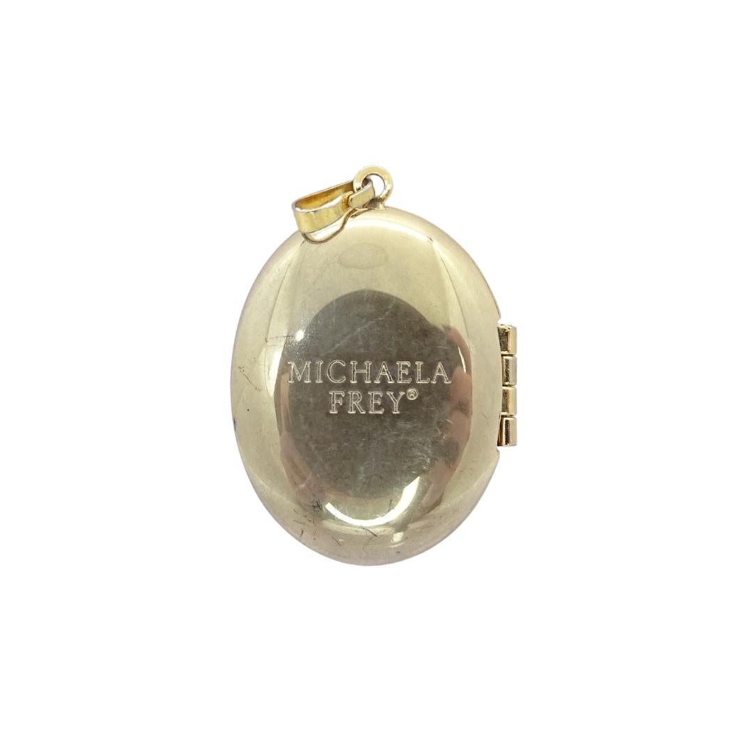 Art Nouveau Ciondolo Medaglione austriaco Michaela Frey, smalto, placcato oro in vendita
